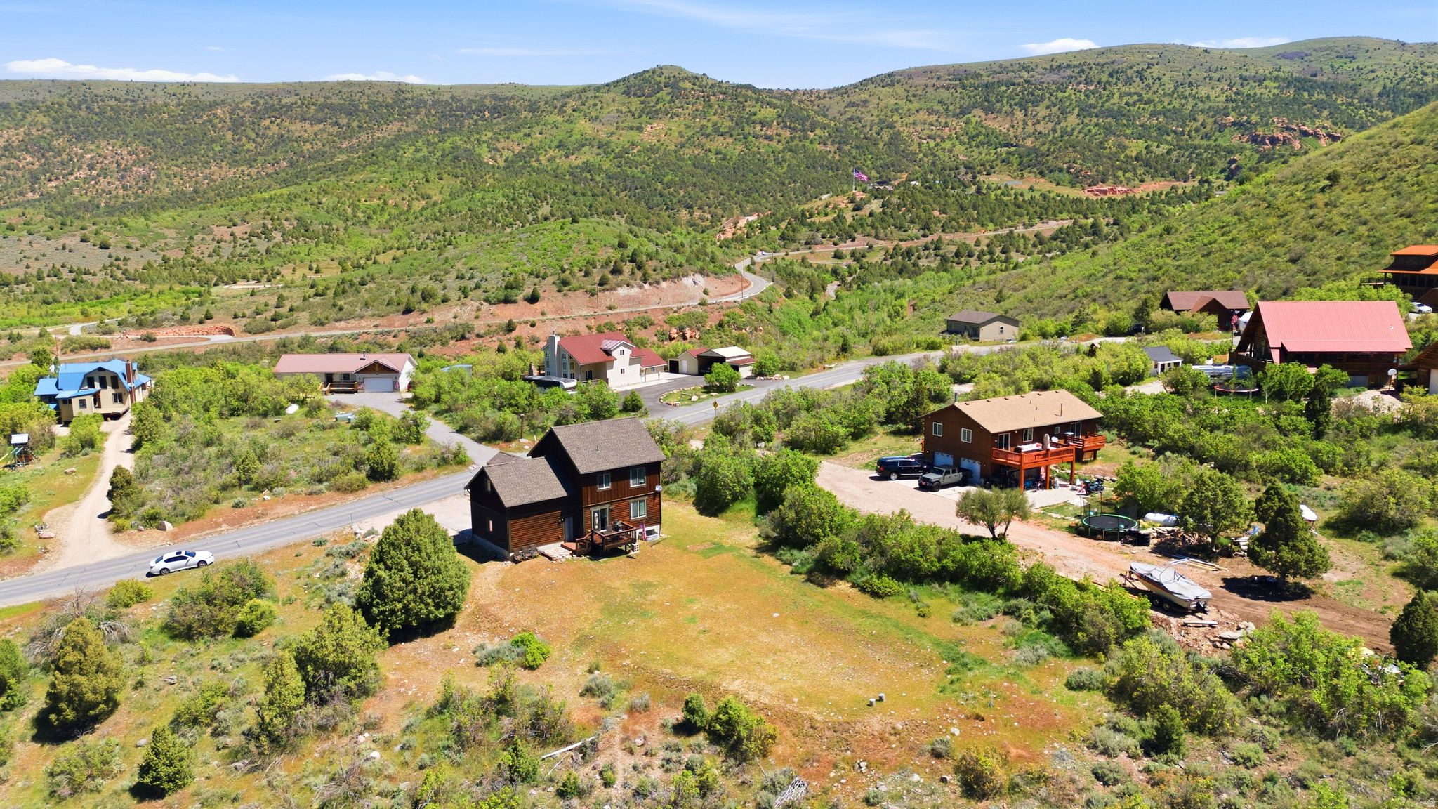 main property photo 39