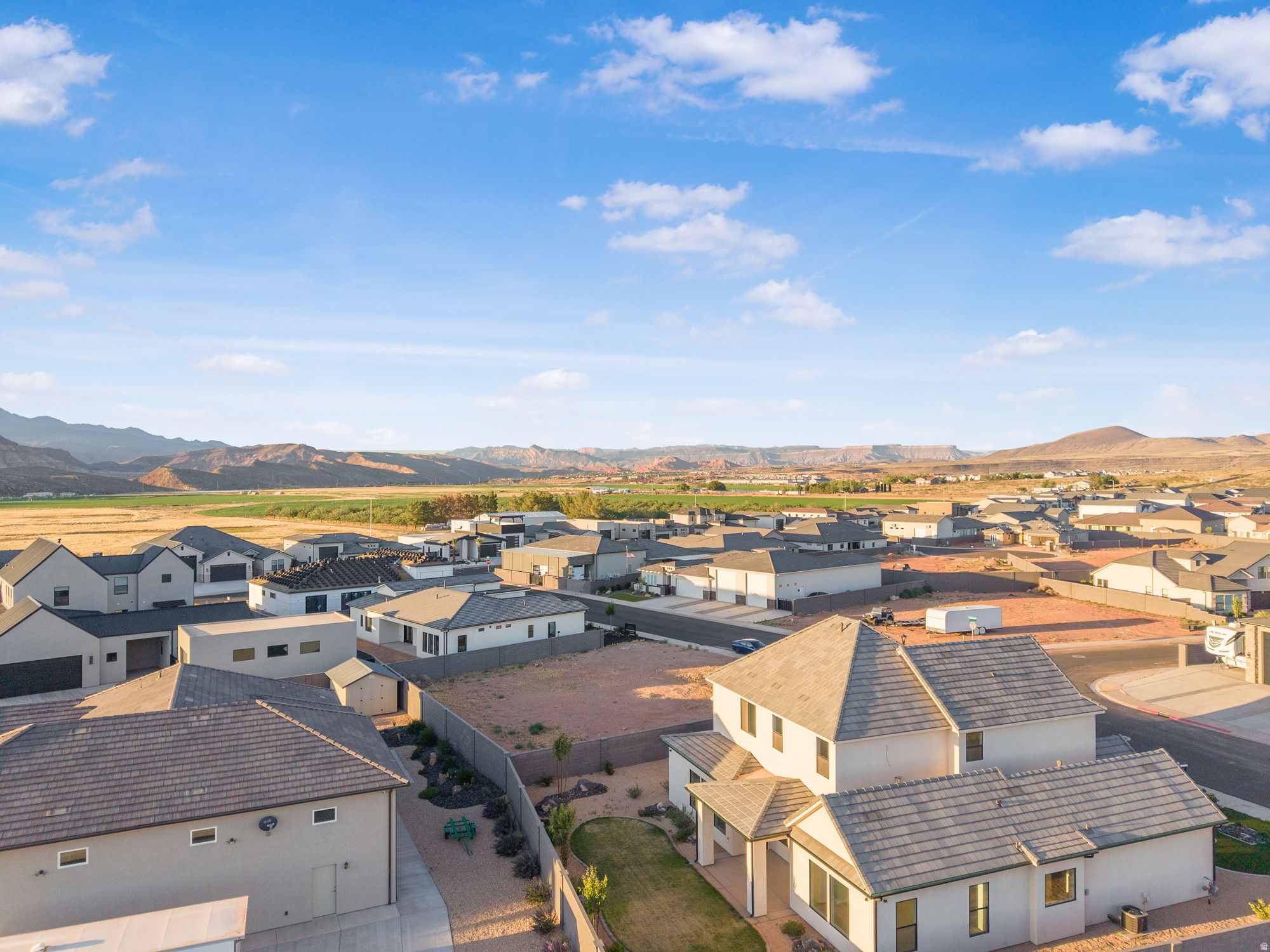 main property photo 44