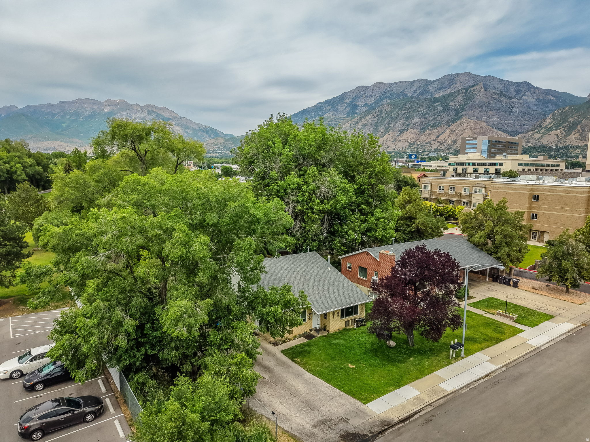 main property photo 33