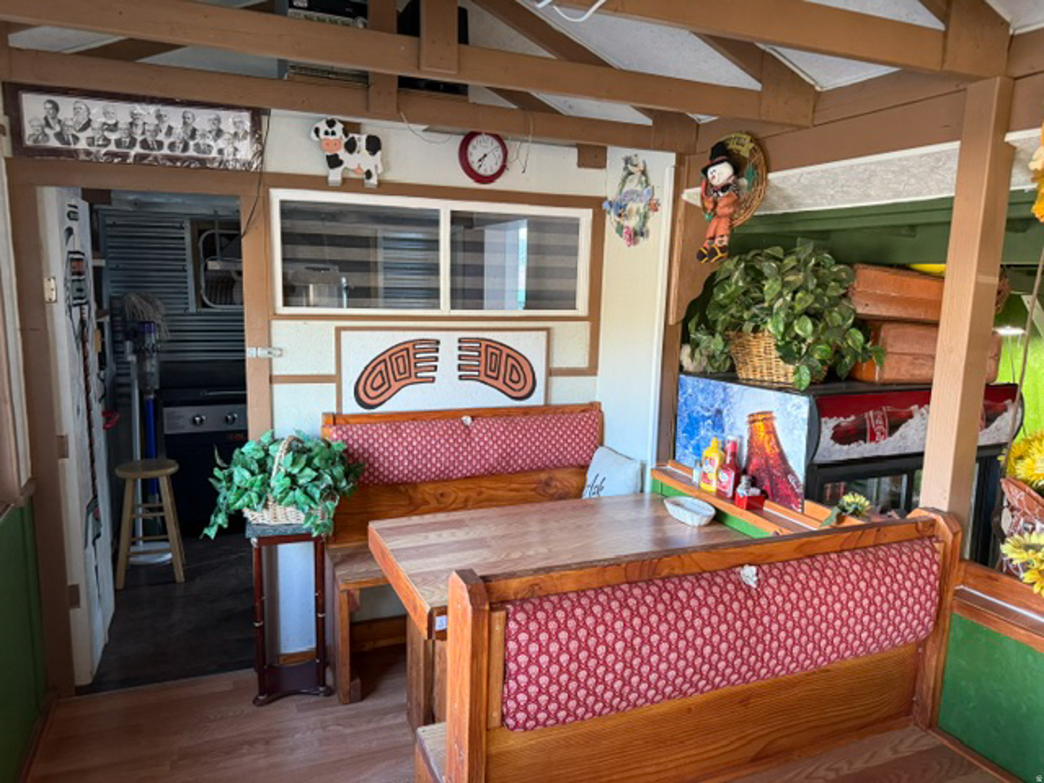 main property photo 44