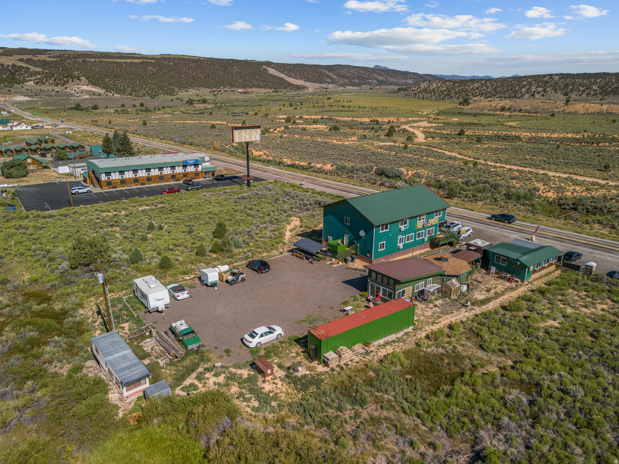 main property photo 70