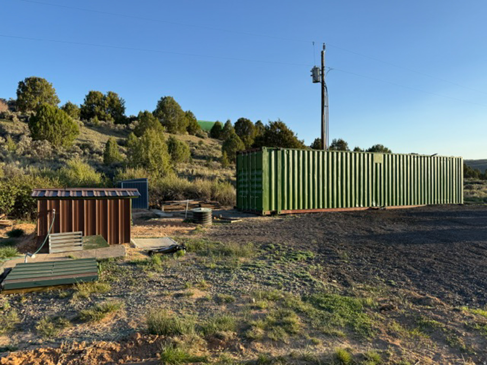 main property photo 73