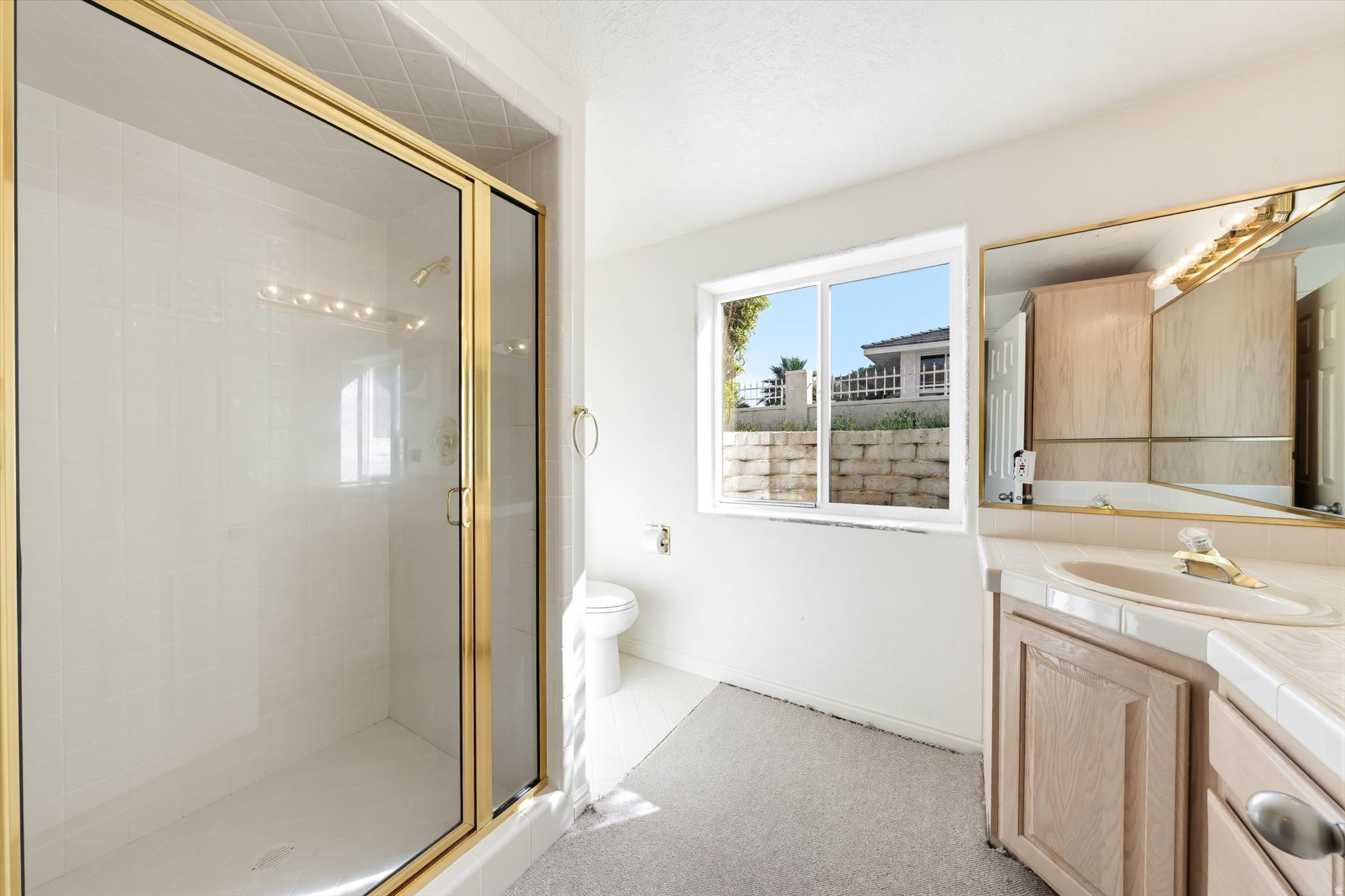 main property photo 70