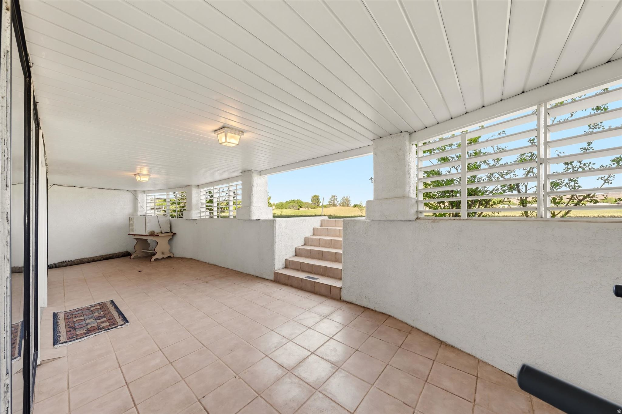 main property photo 74