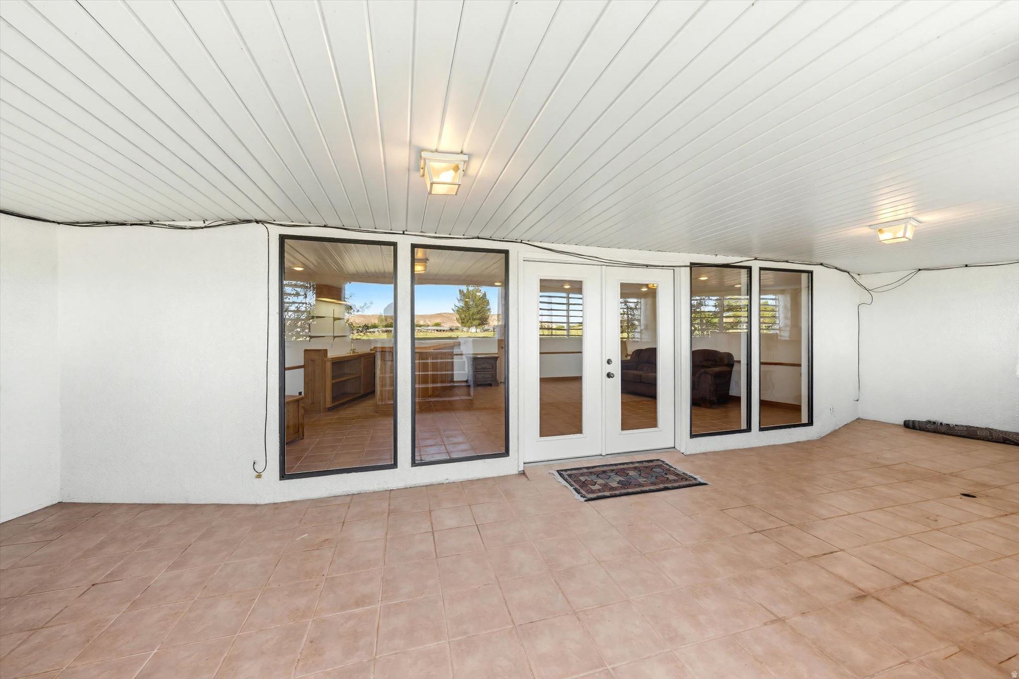 main property photo 75