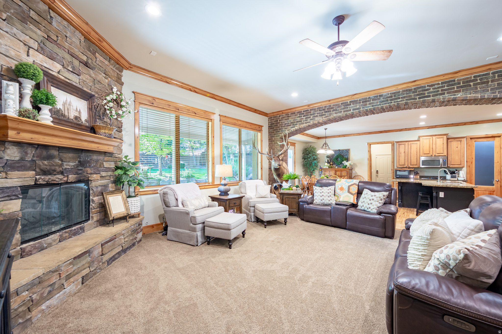 main property photo 17