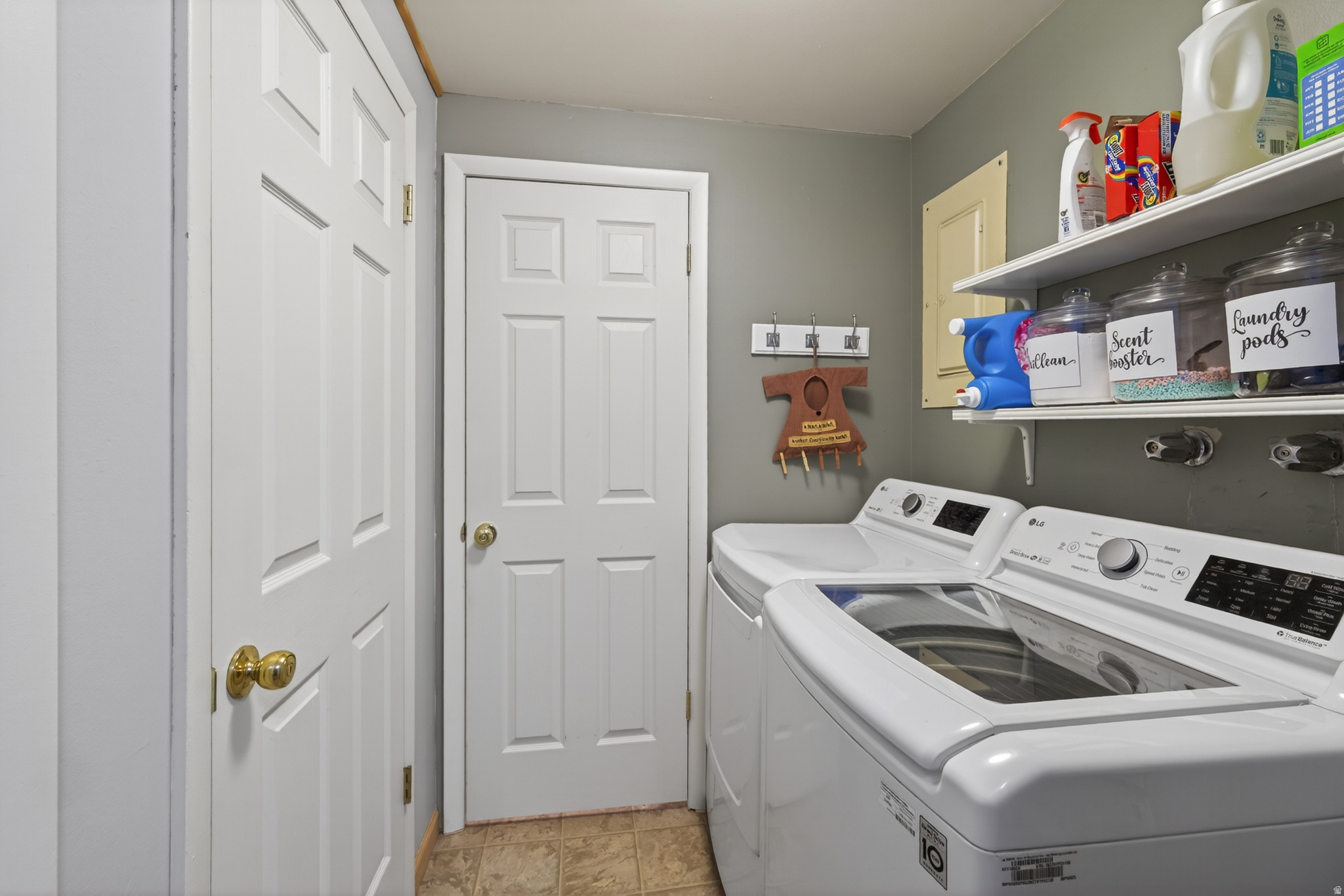 main property photo 51