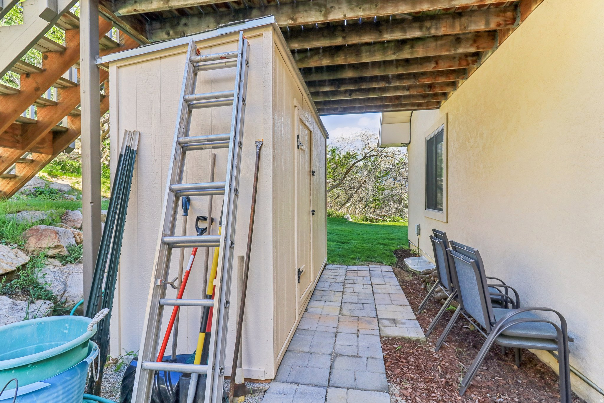 main property photo 71