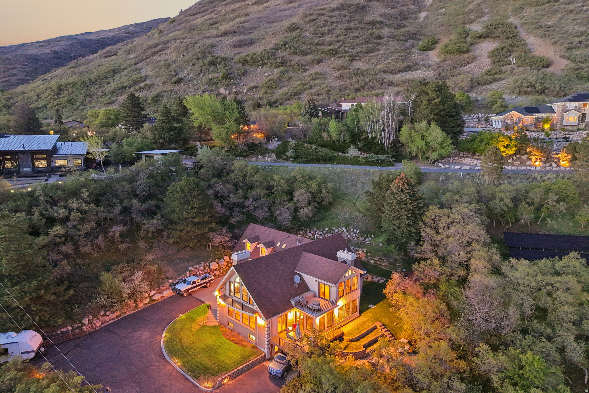main property photo 89