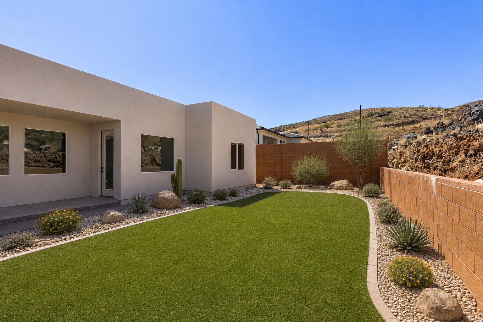 main property photo 21