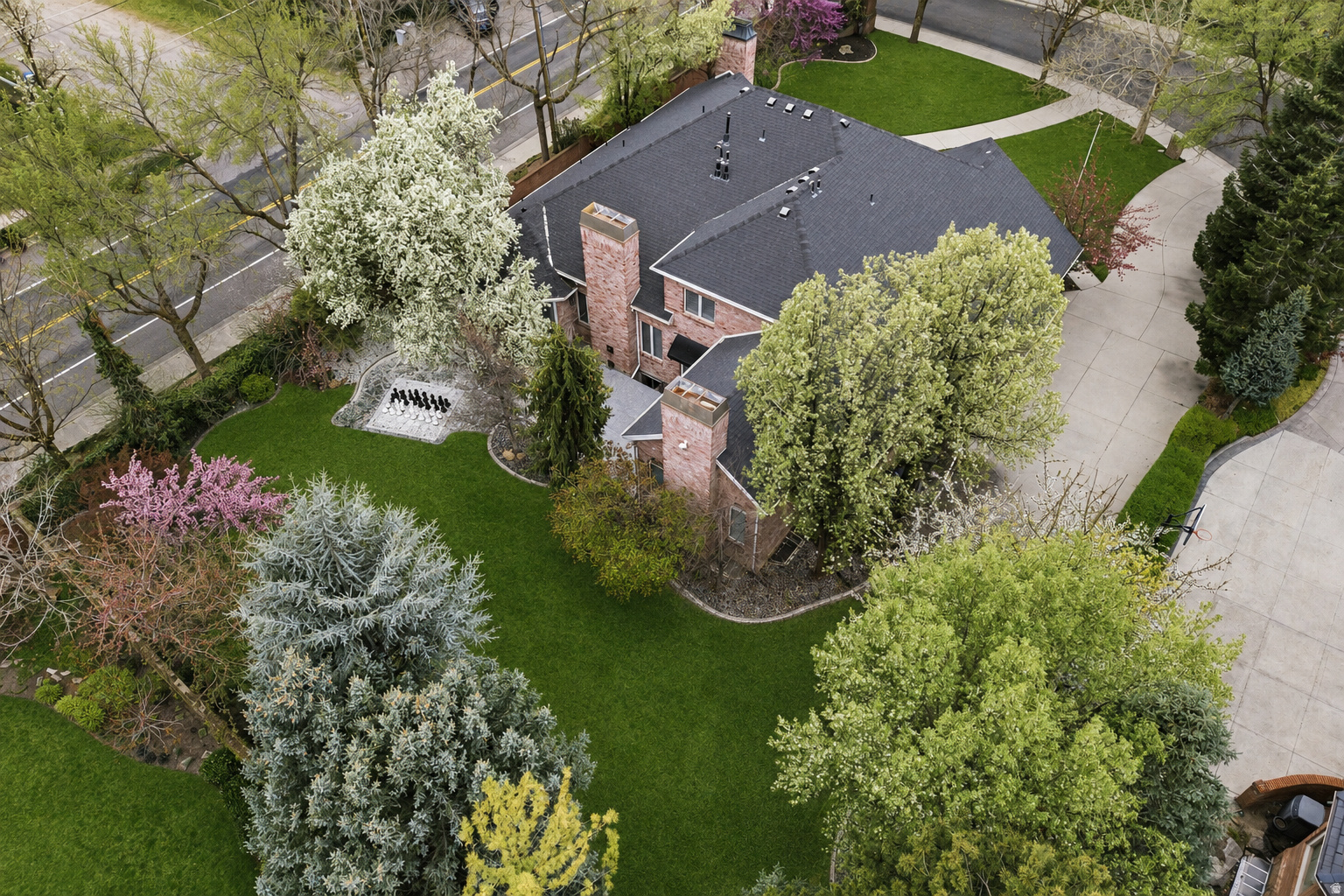 main property photo 27