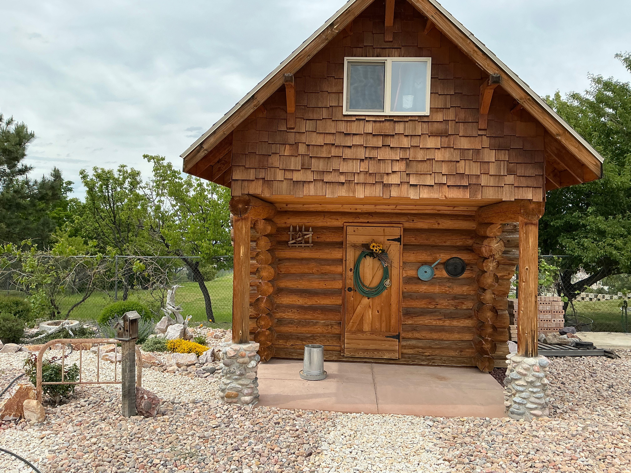 main property photo 27
