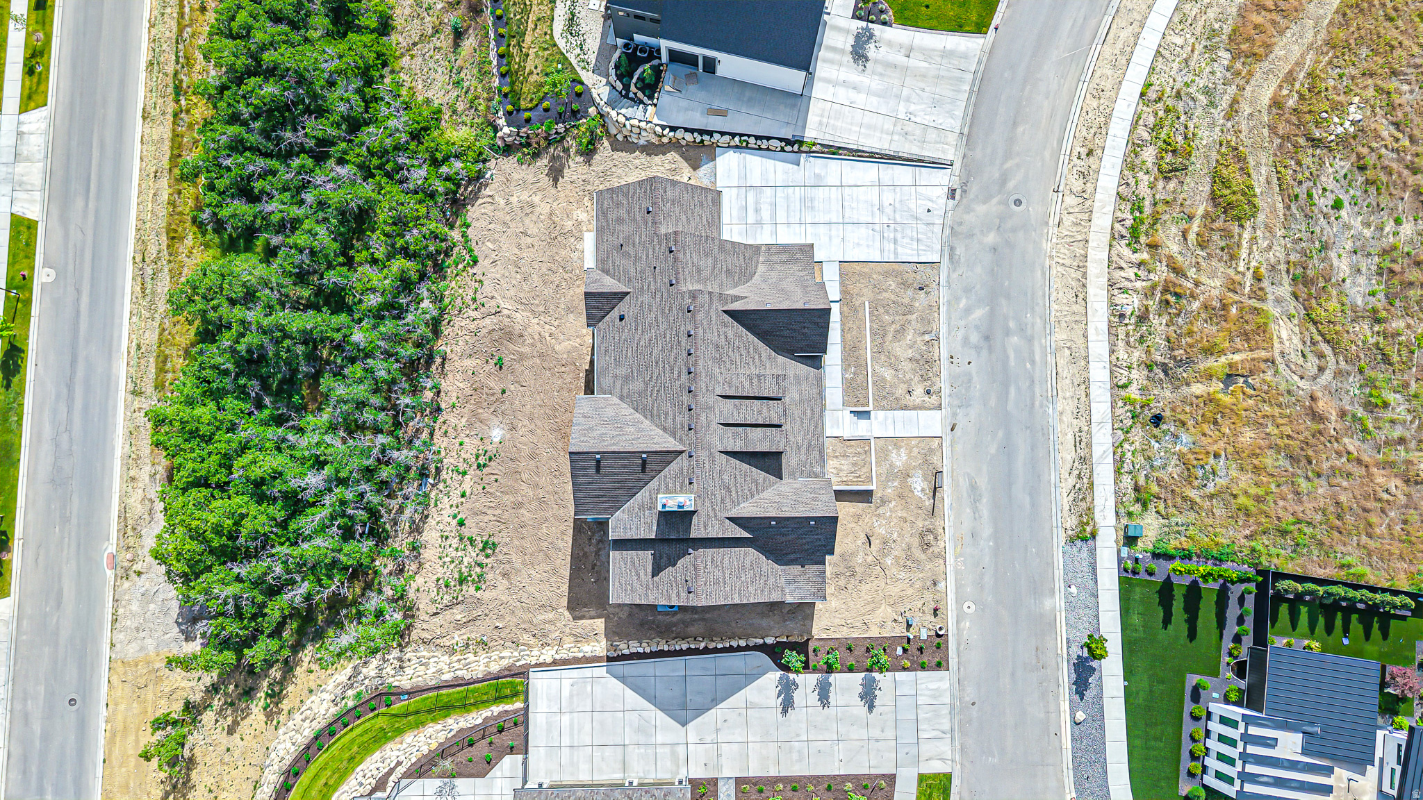 main property photo 61