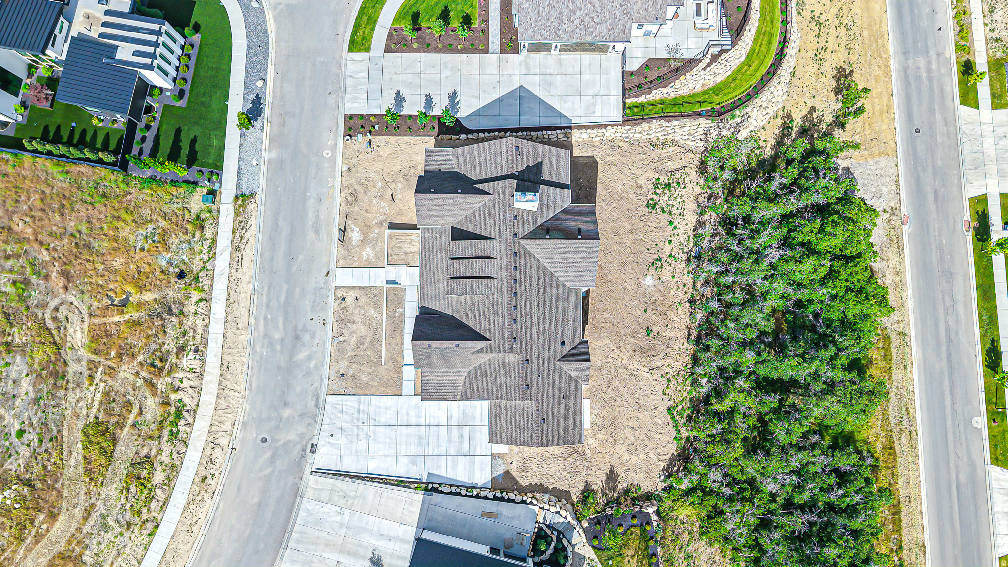 main property photo 63
