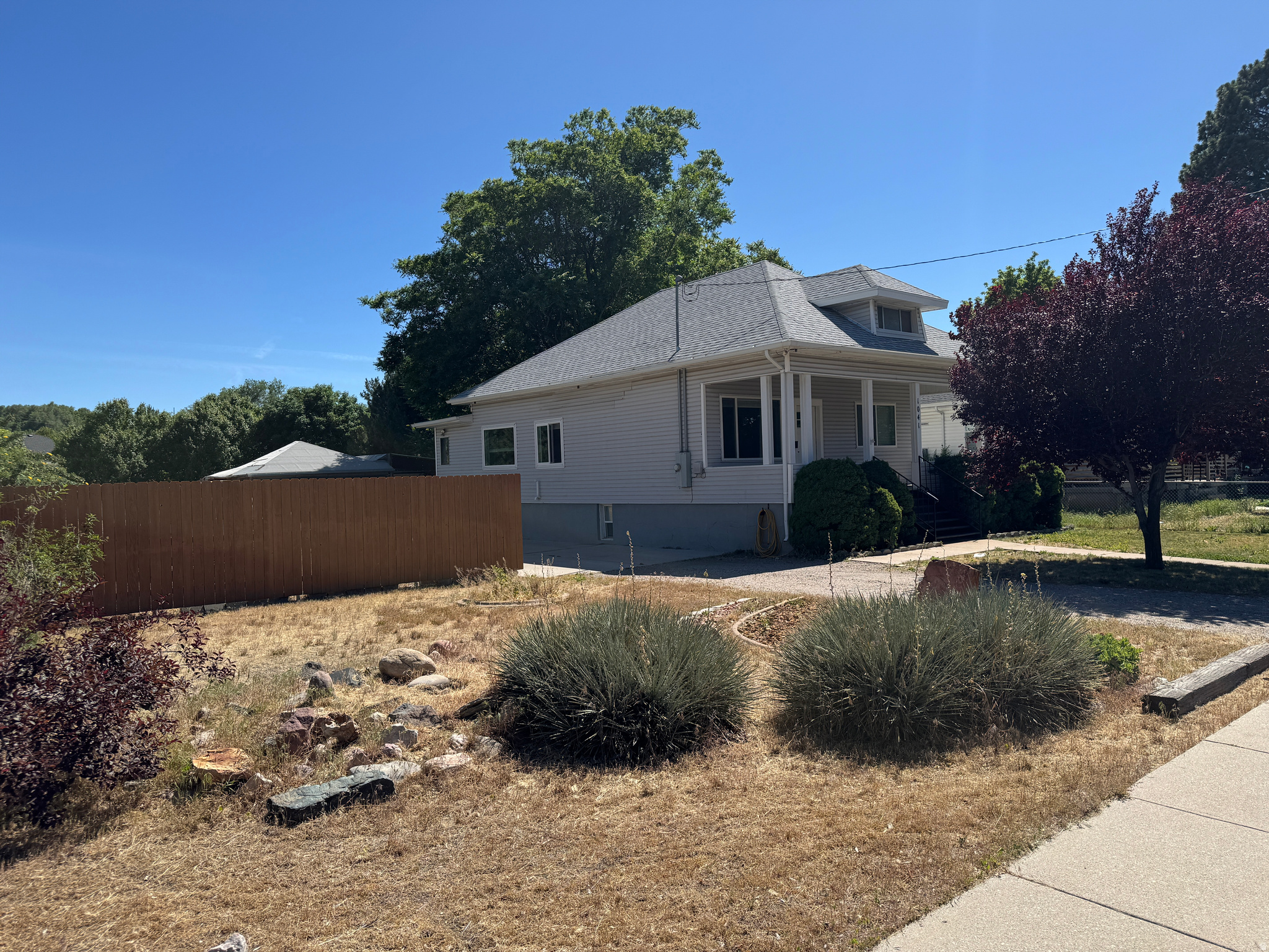 main property photo 26