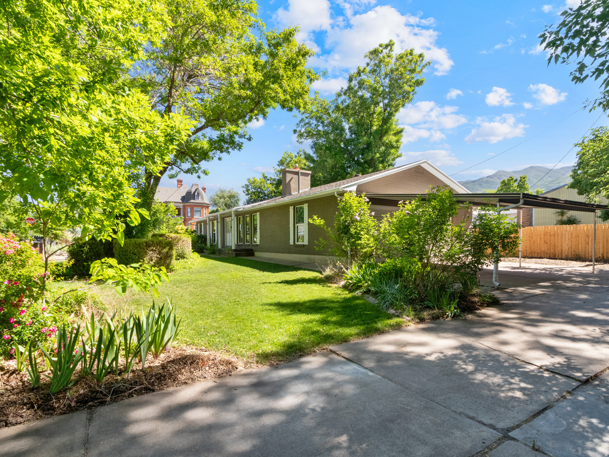 main property photo 21