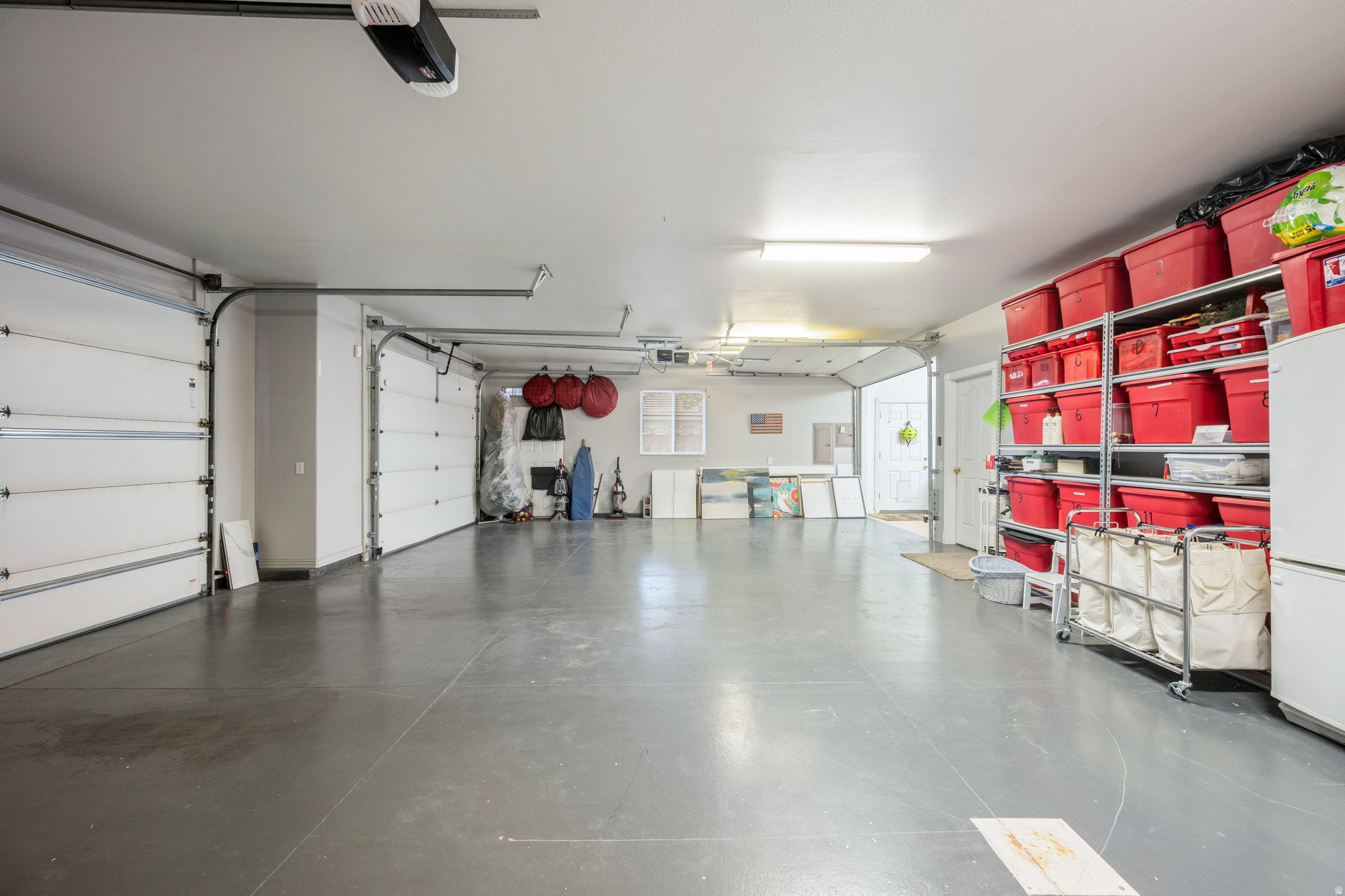 main property photo 59