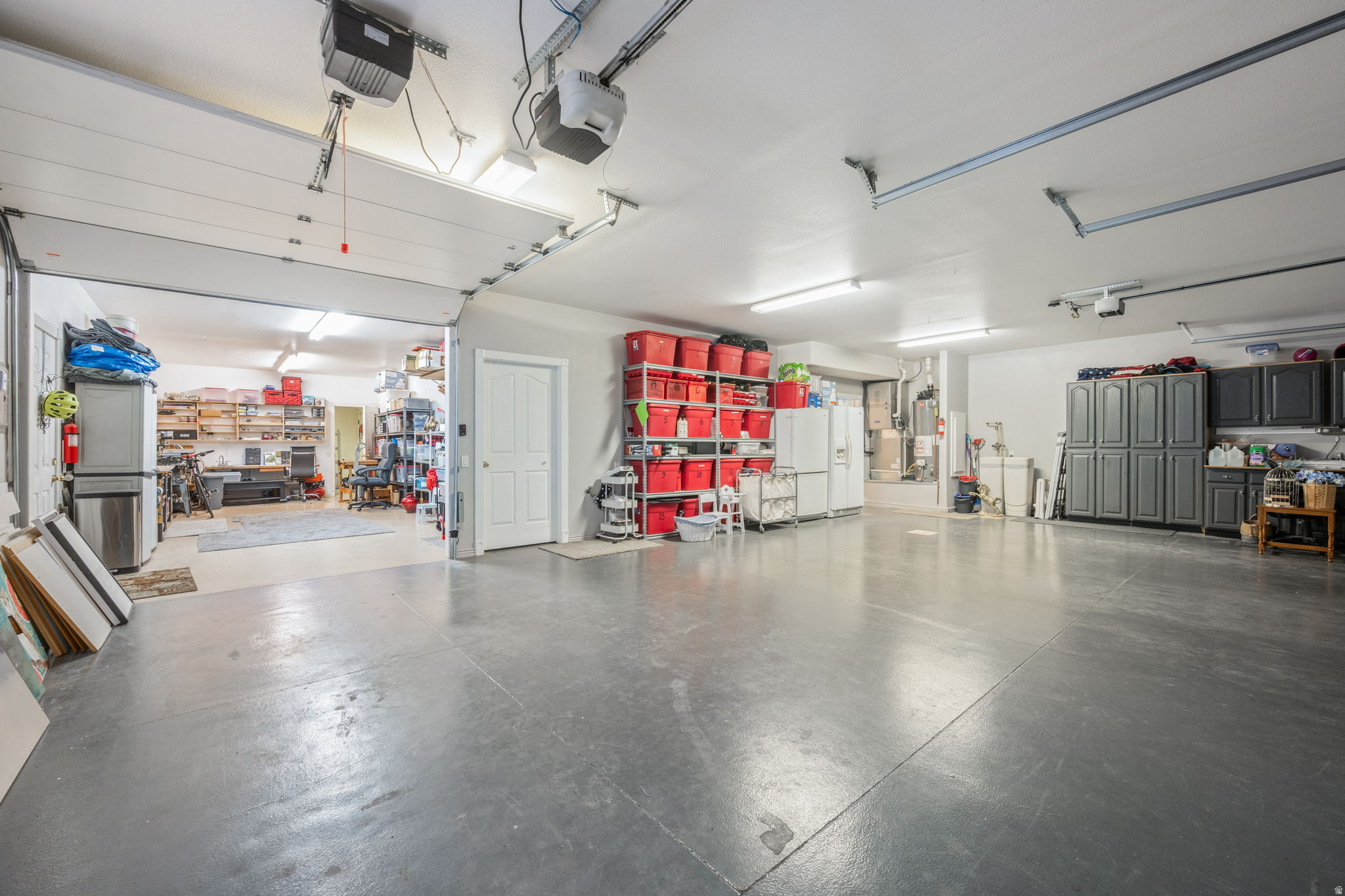 main property photo 60