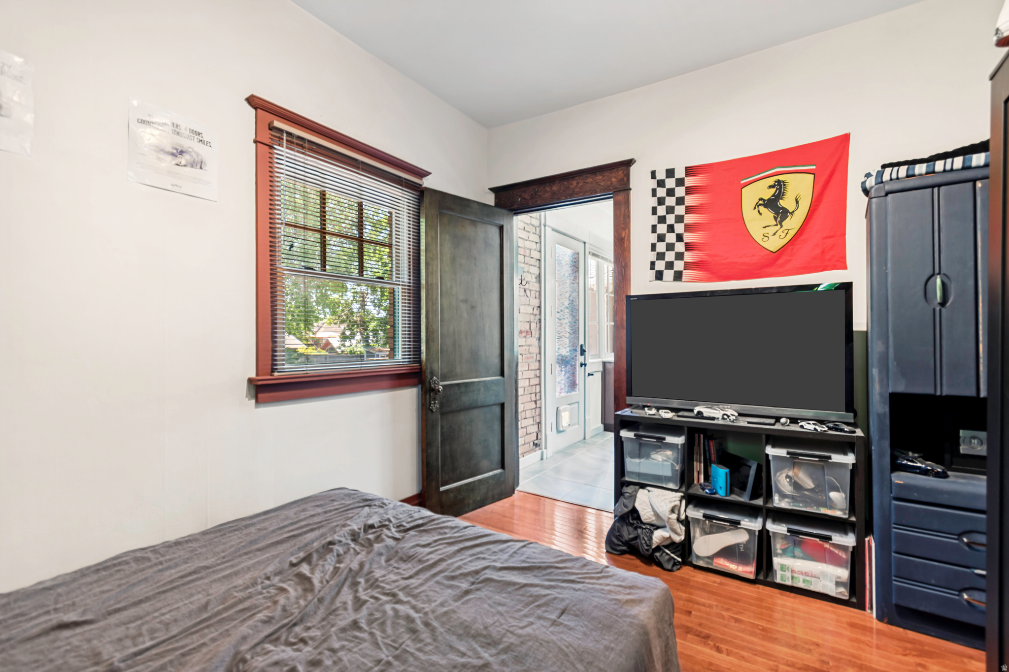 main property photo 14
