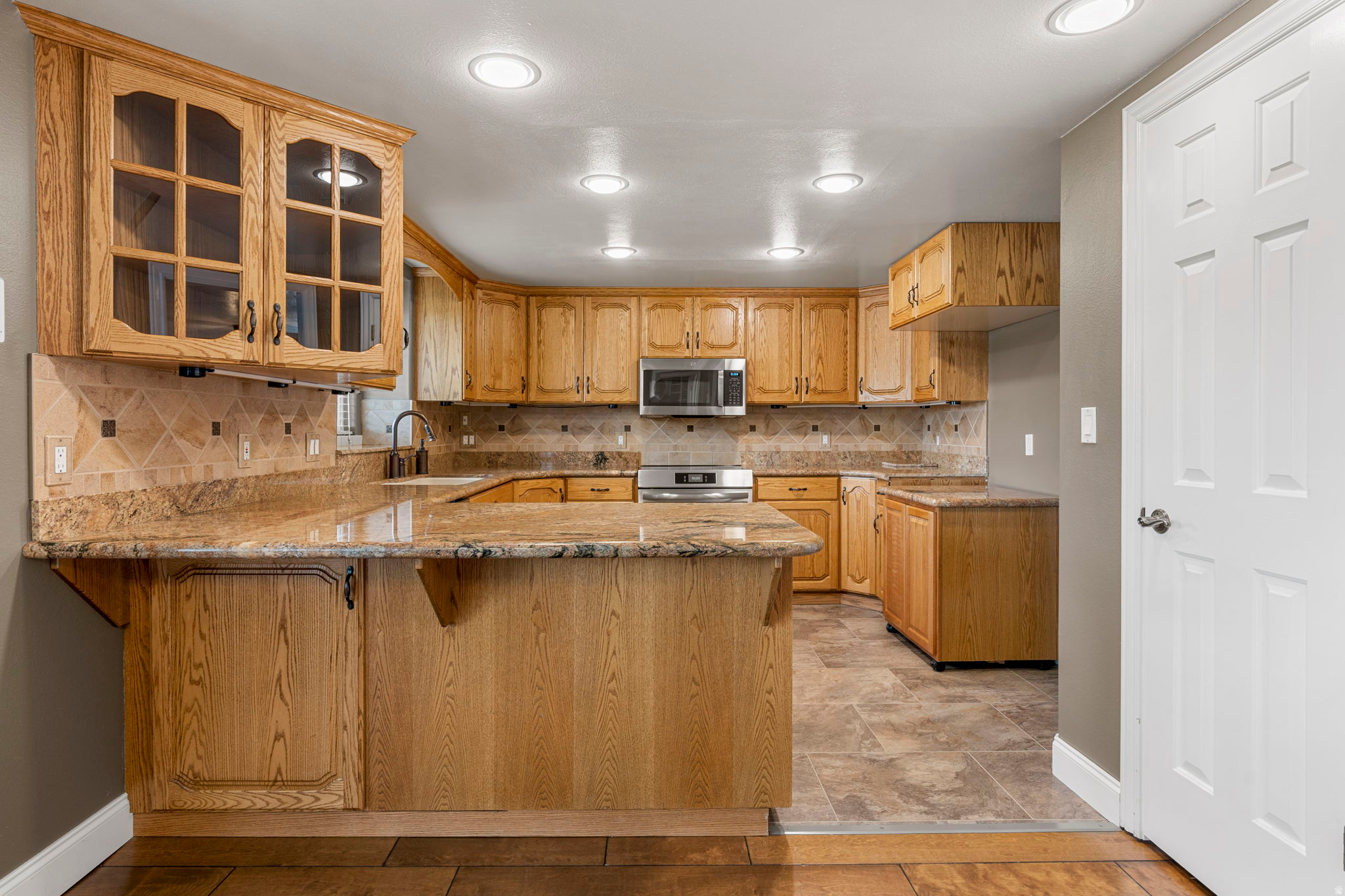 main property photo 21