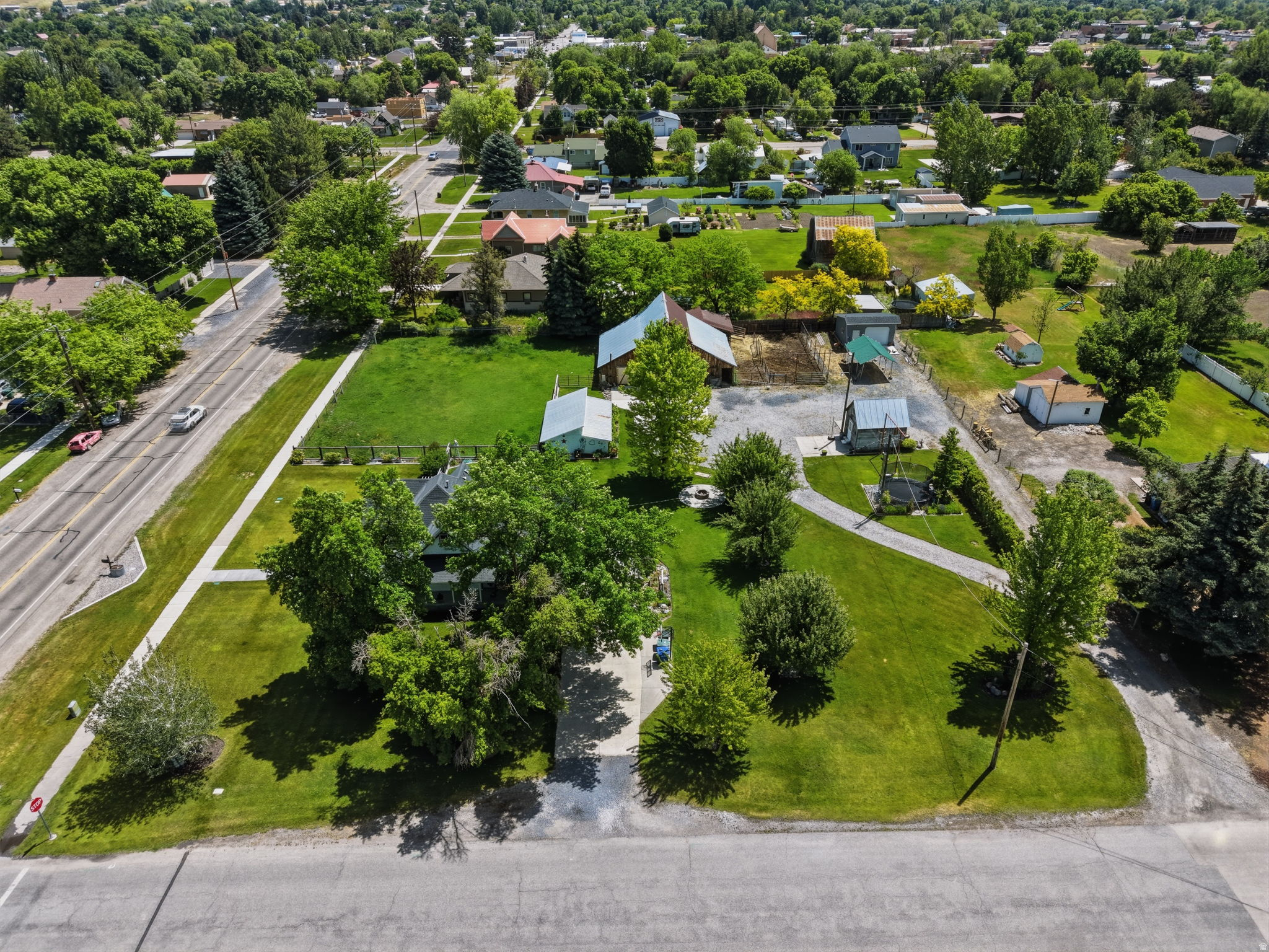 main property photo 58