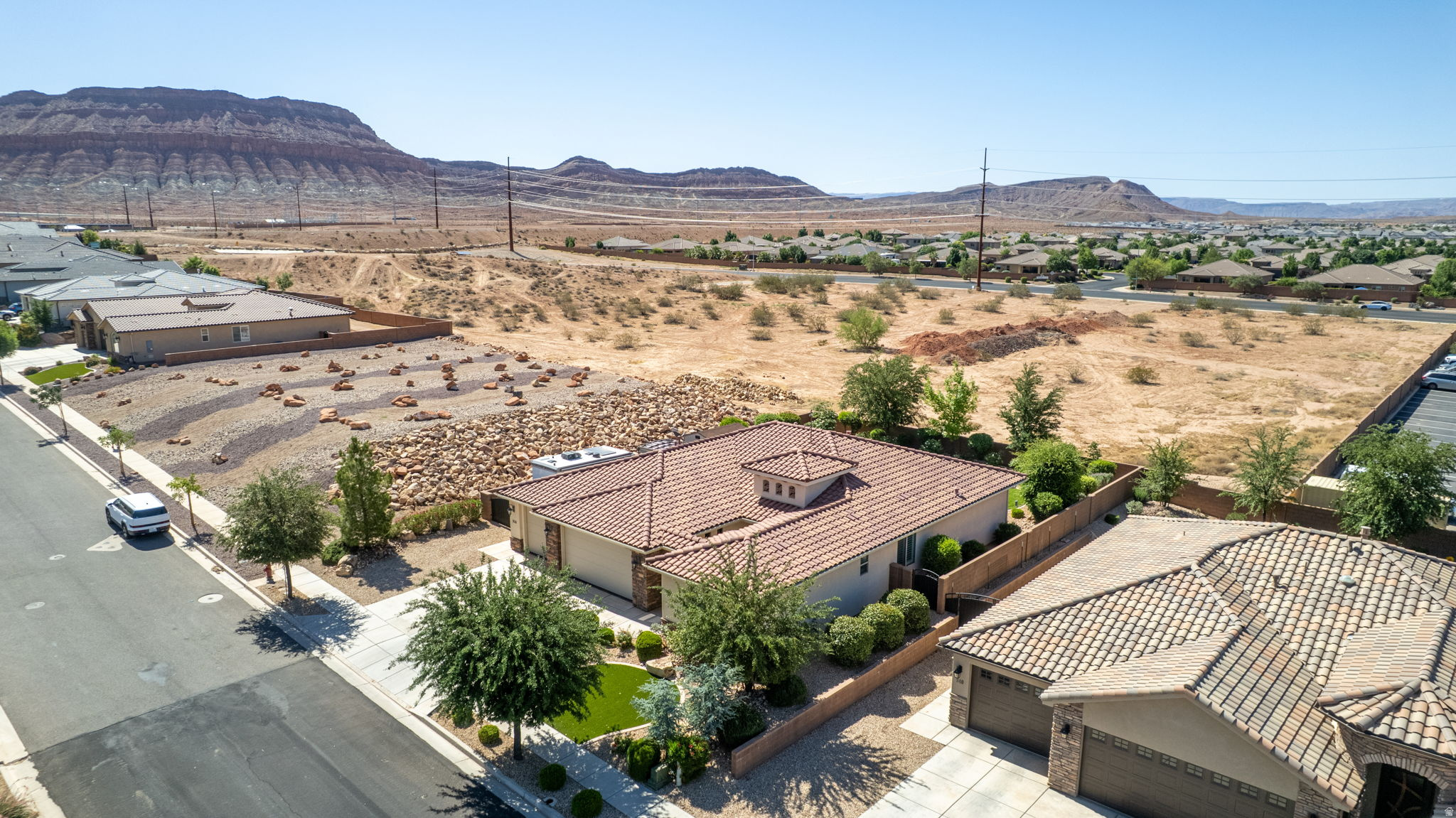 main property photo 44
