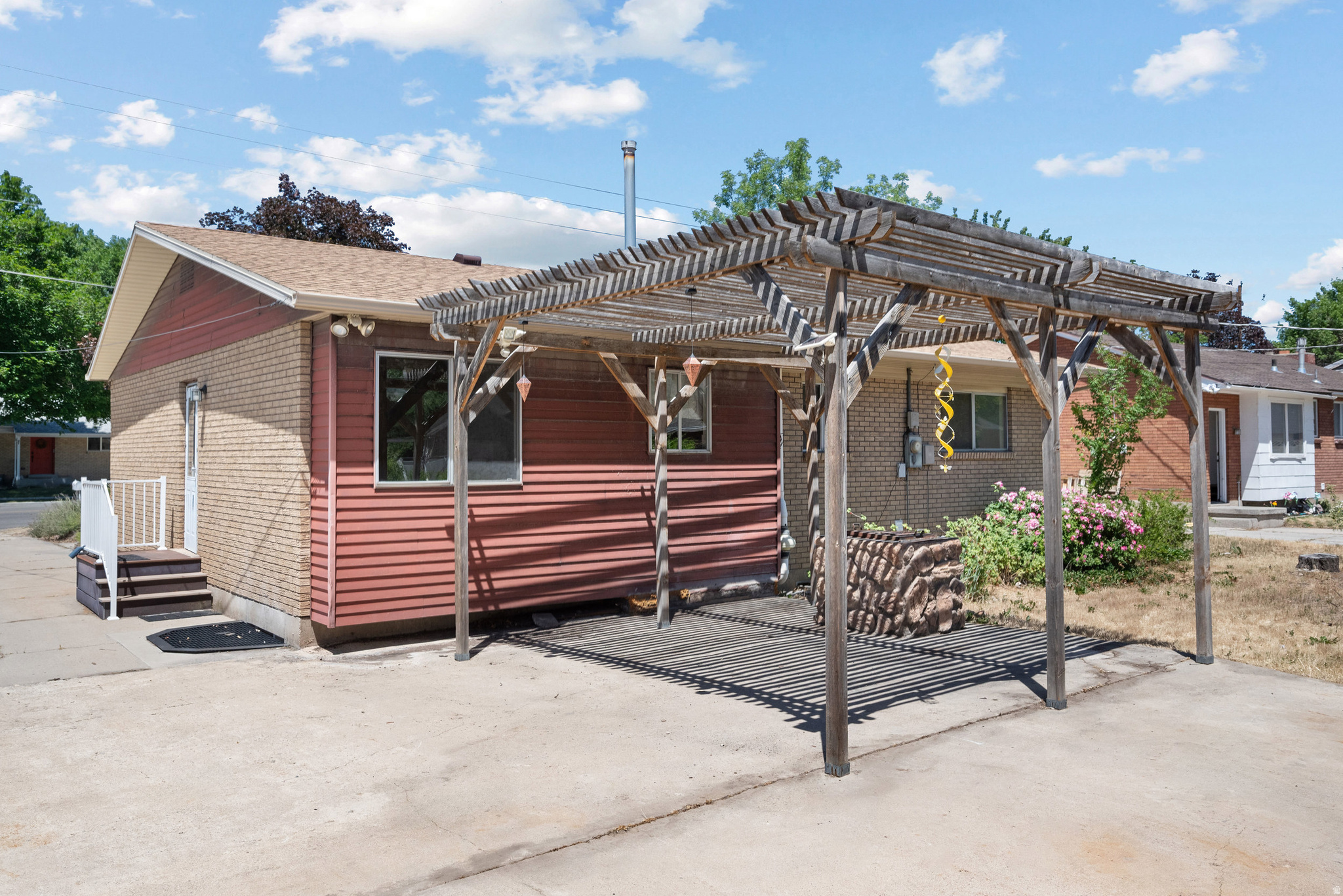 main property photo 24