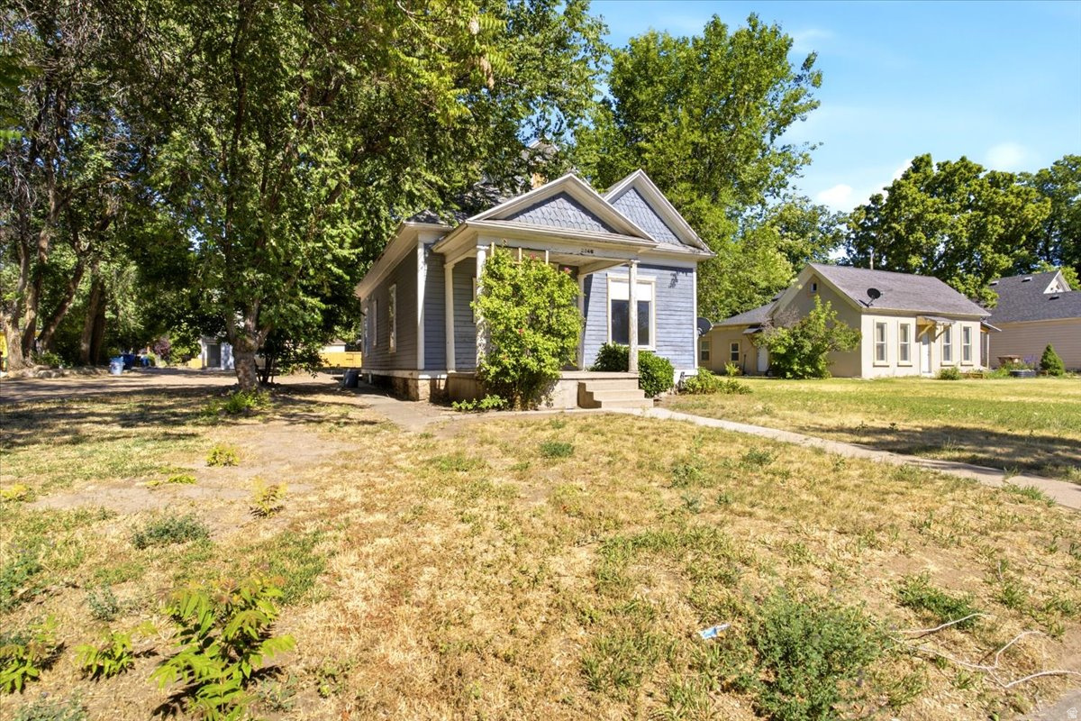 main property photo 1