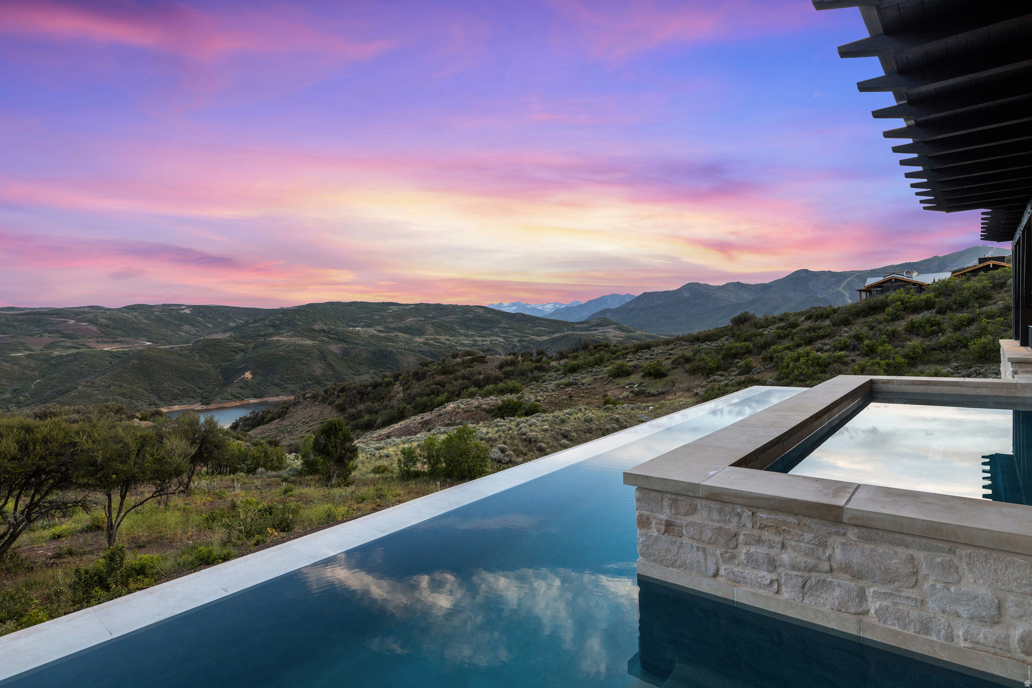 main property photo 101