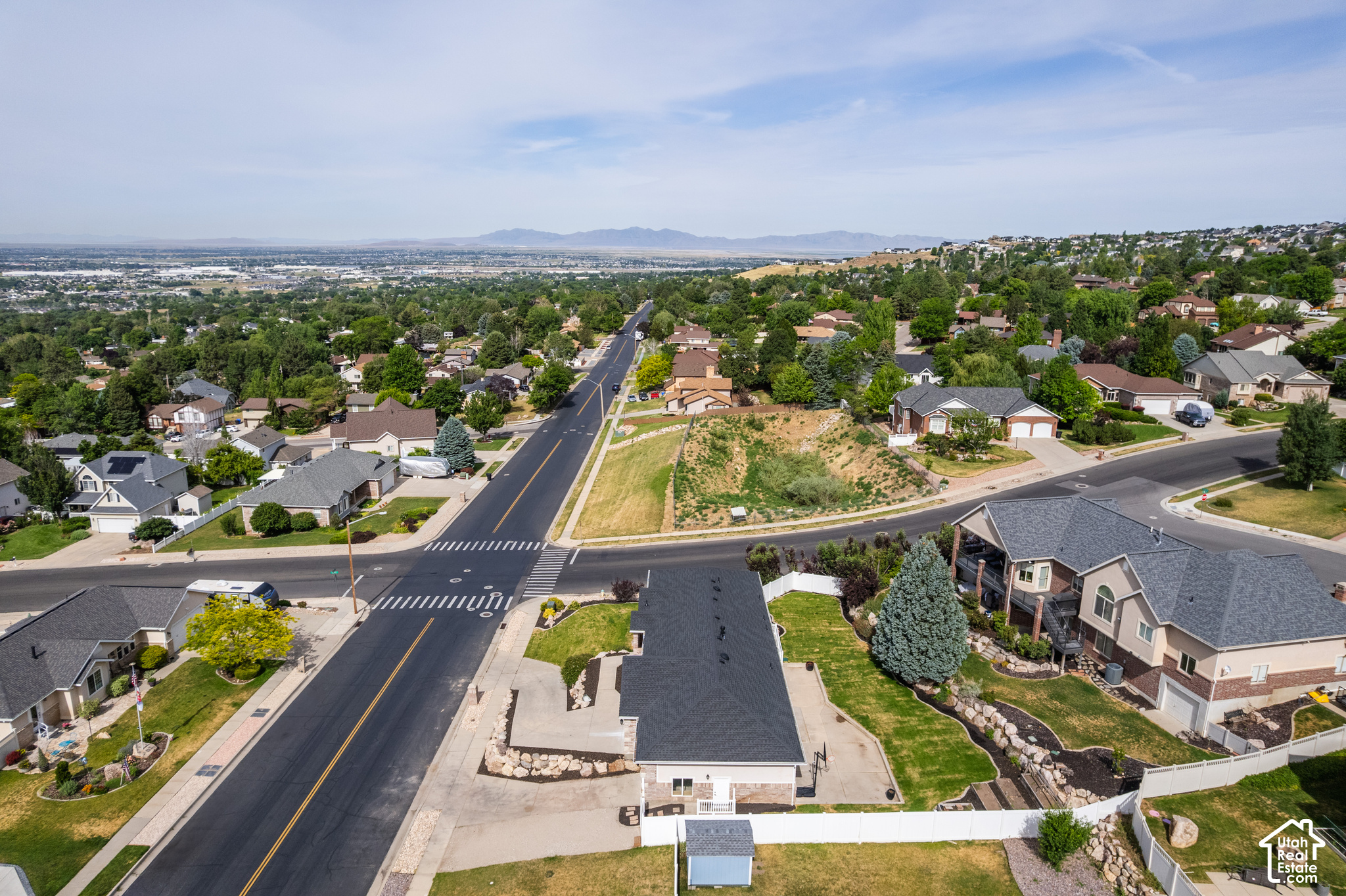 main property photo 60