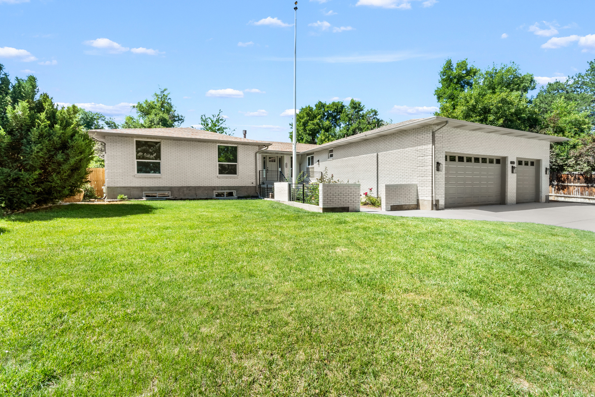main property photo 58