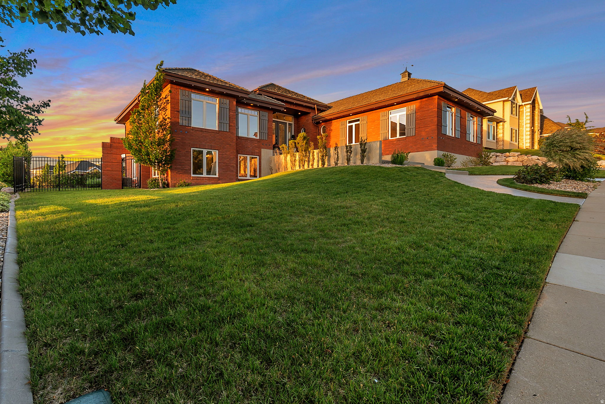 main property photo 46