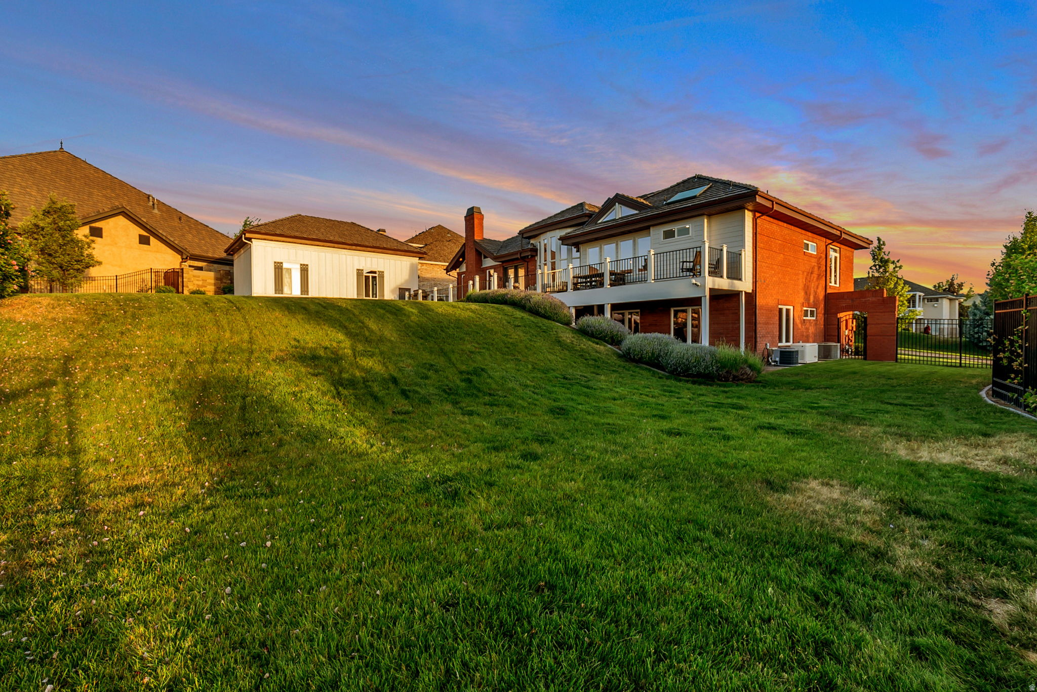 main property photo 54