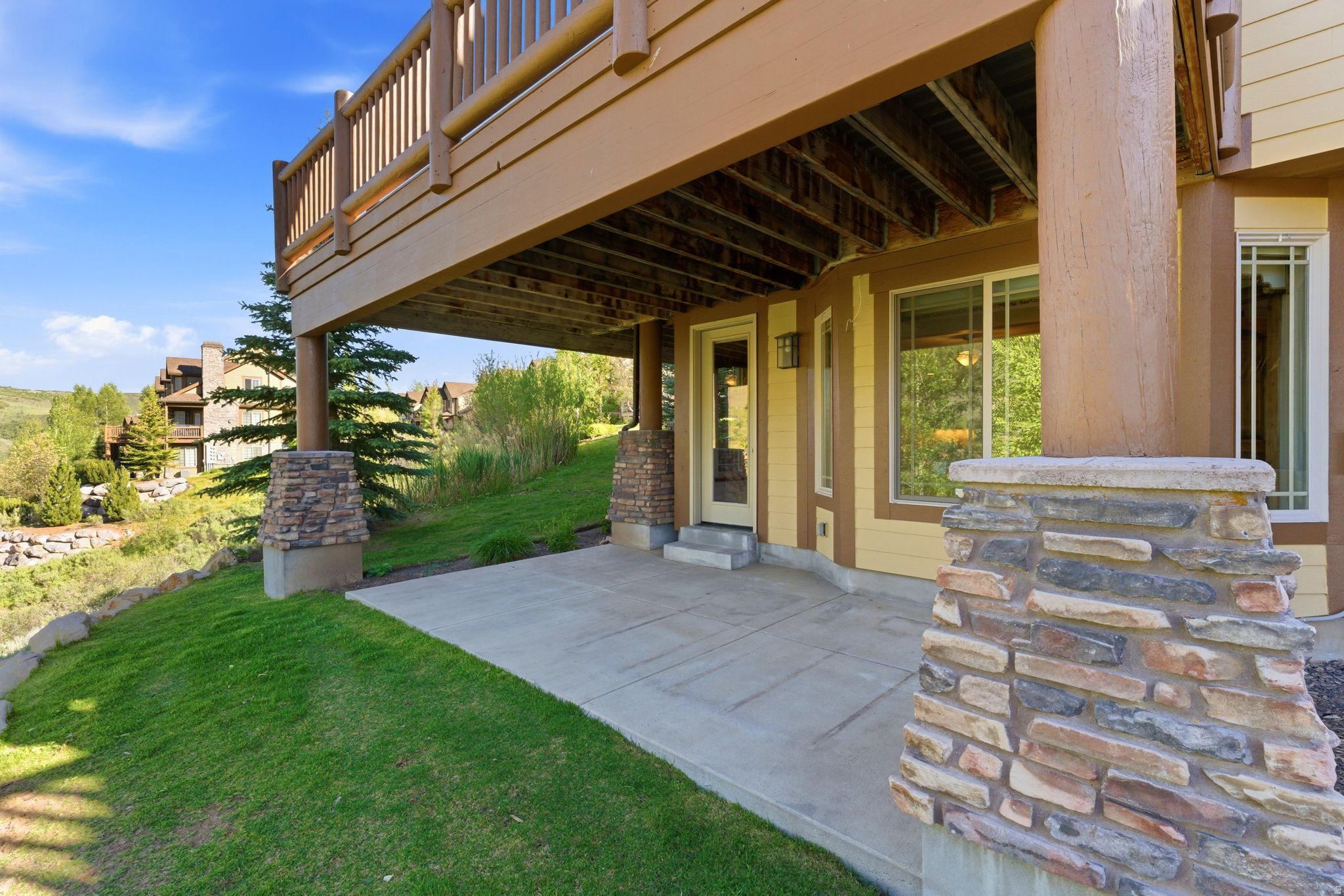 main property photo 42