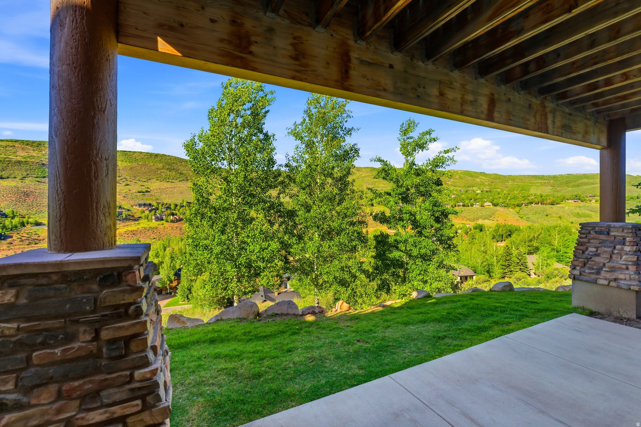 main property photo 44