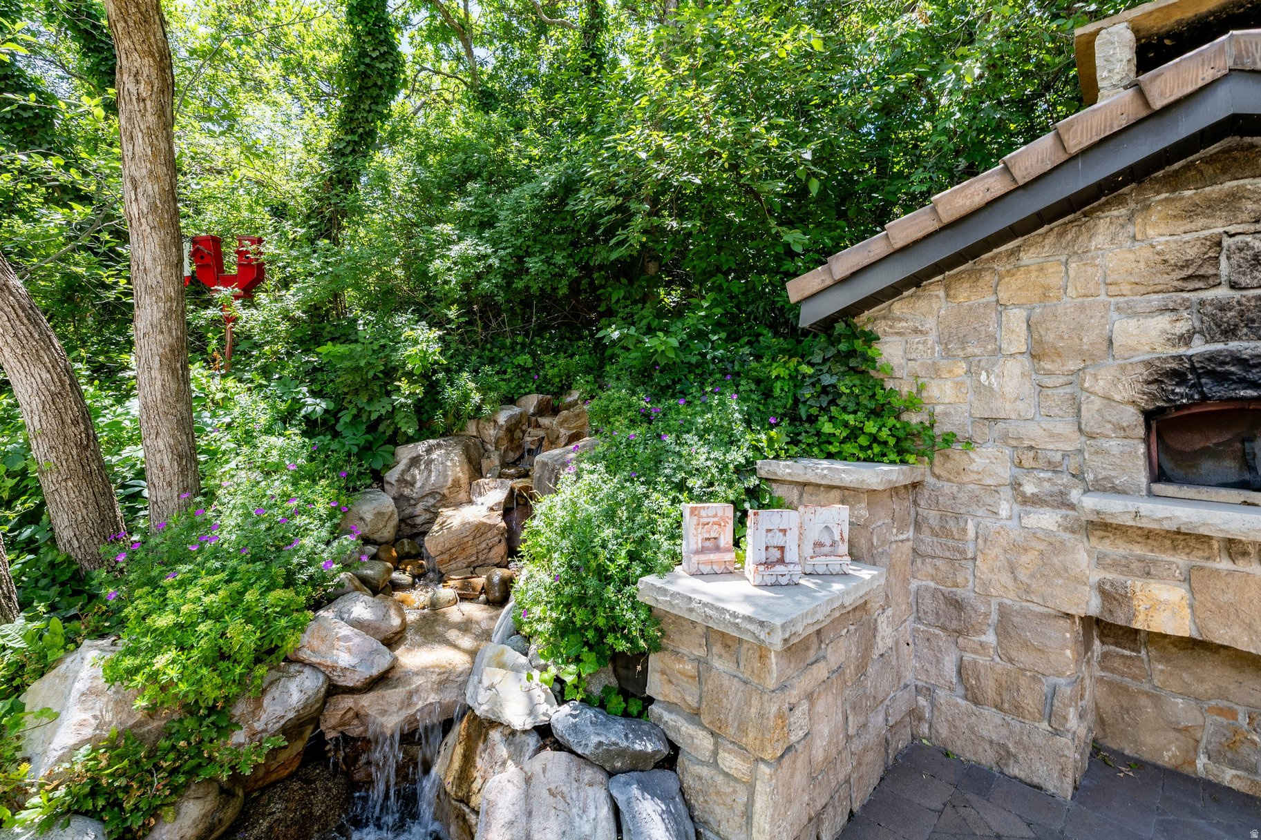main property photo 57