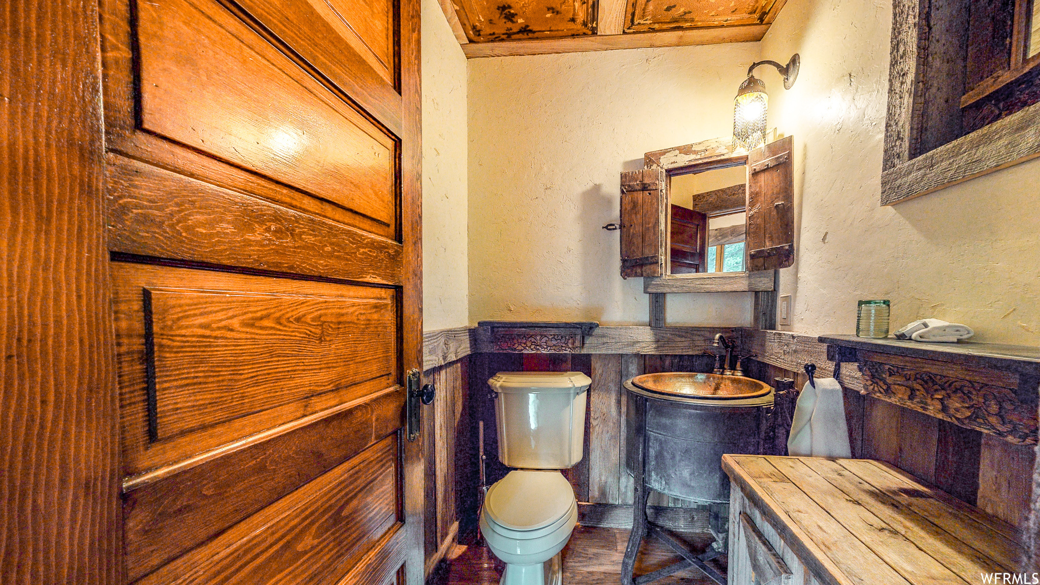 main property photo 18