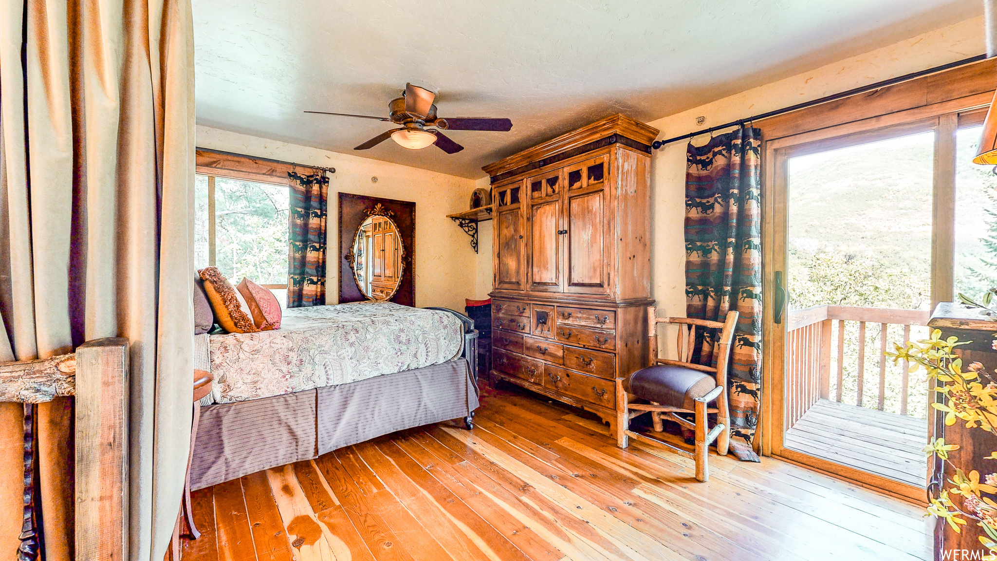 main property photo 40