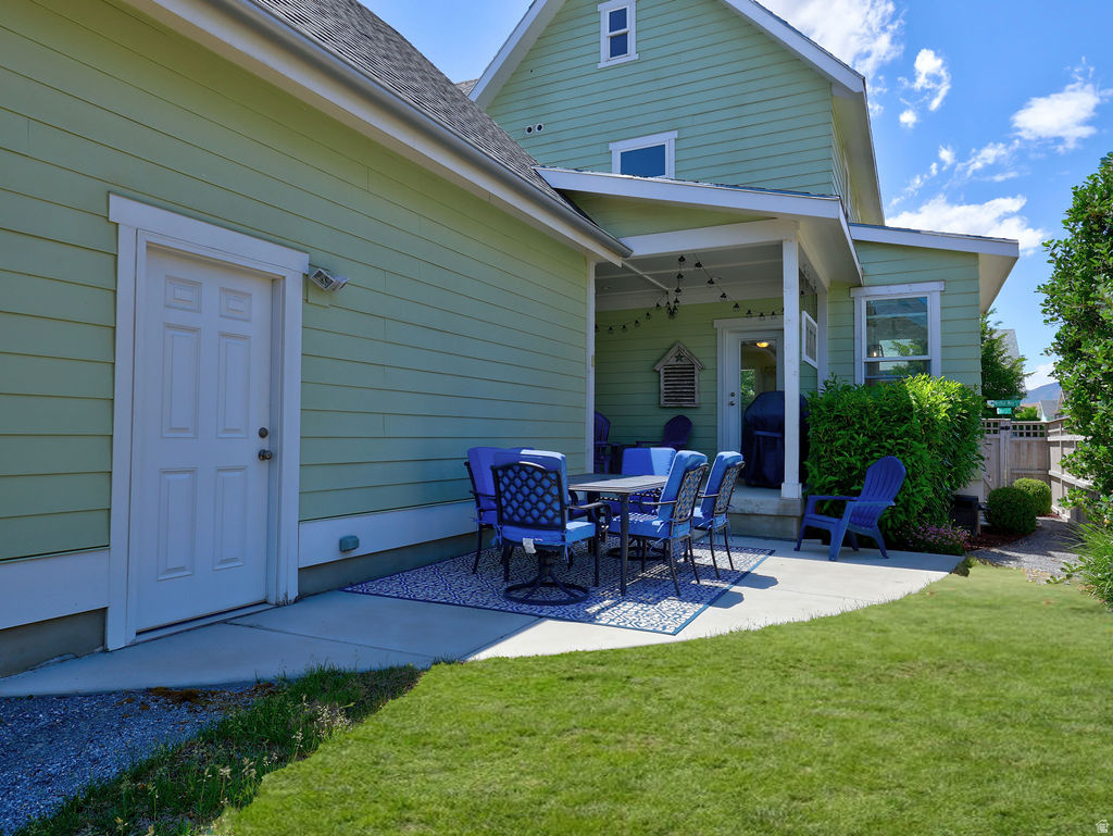 main property photo 50