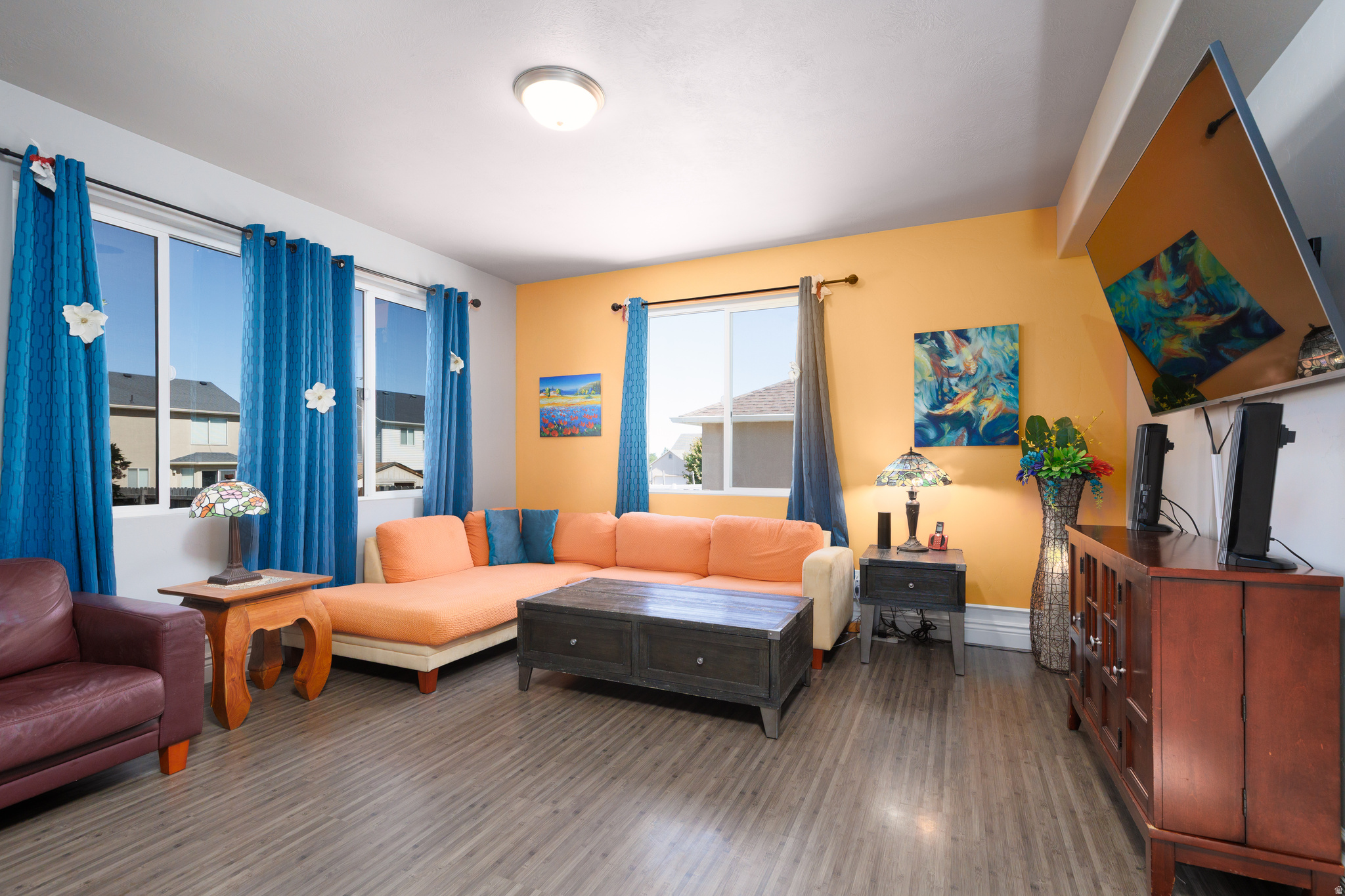 main property photo 8
