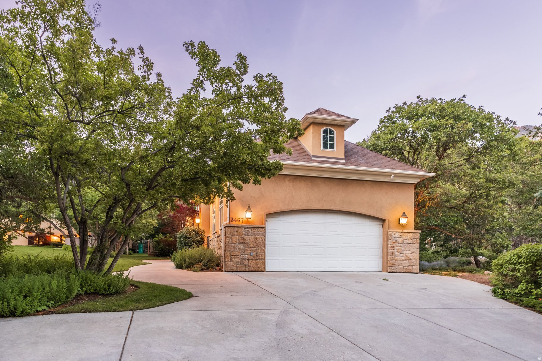 main property photo 44