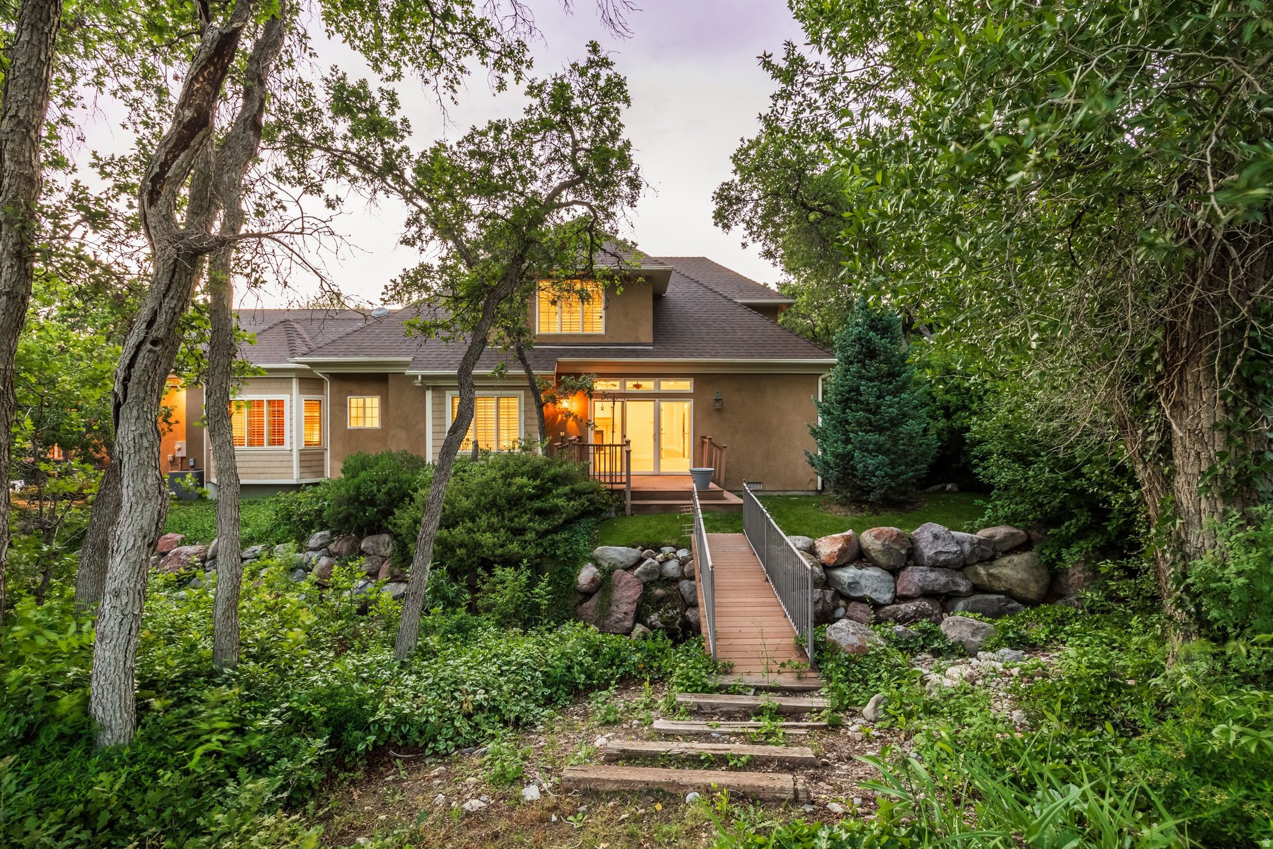 main property photo 50
