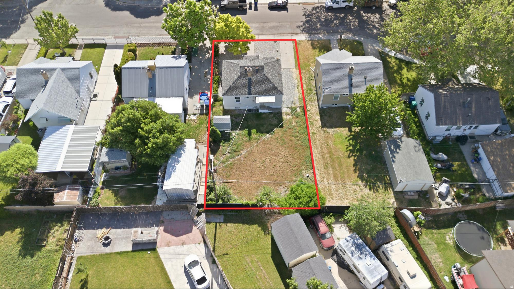 main property photo 23