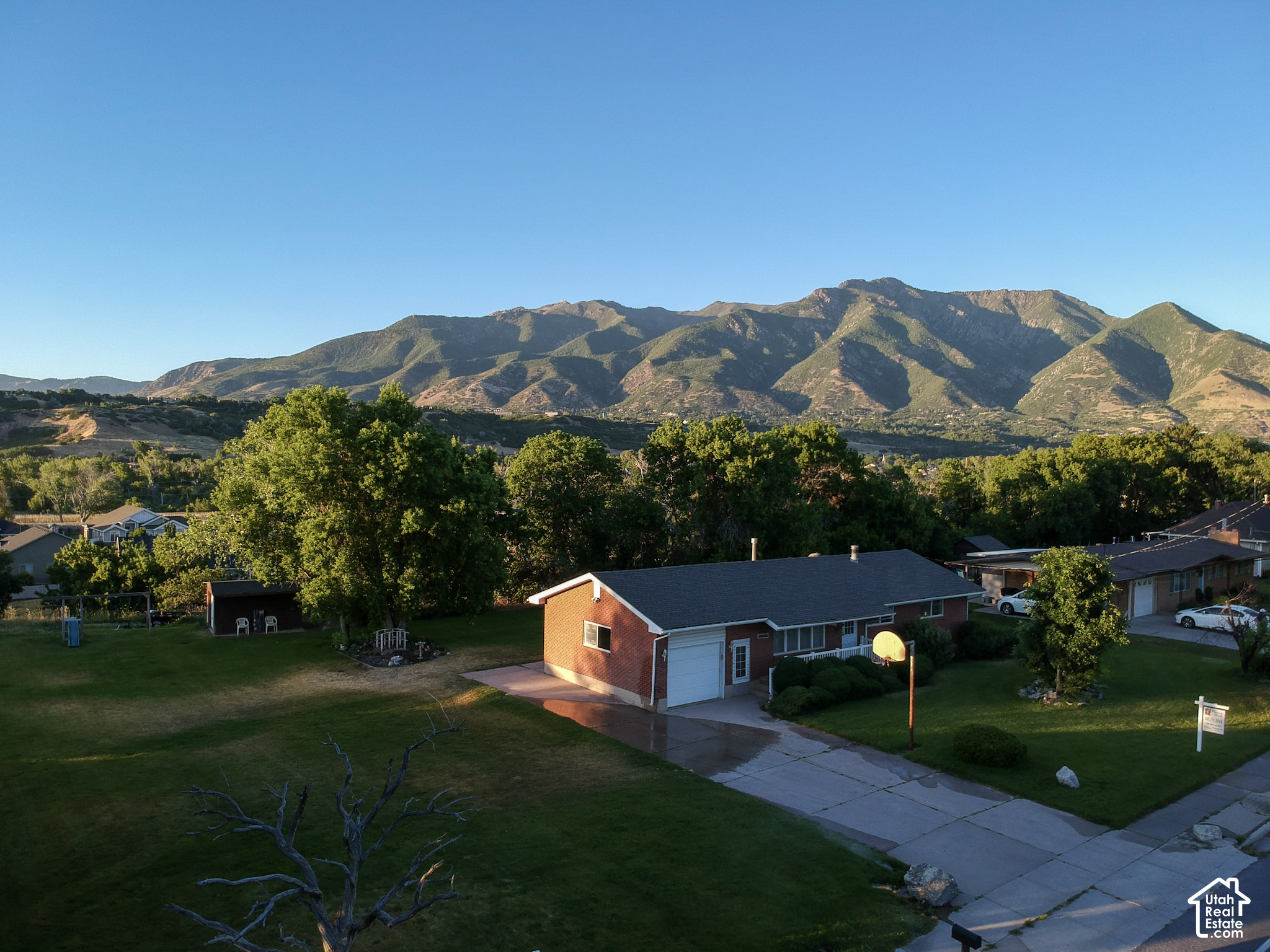 main property photo 39
