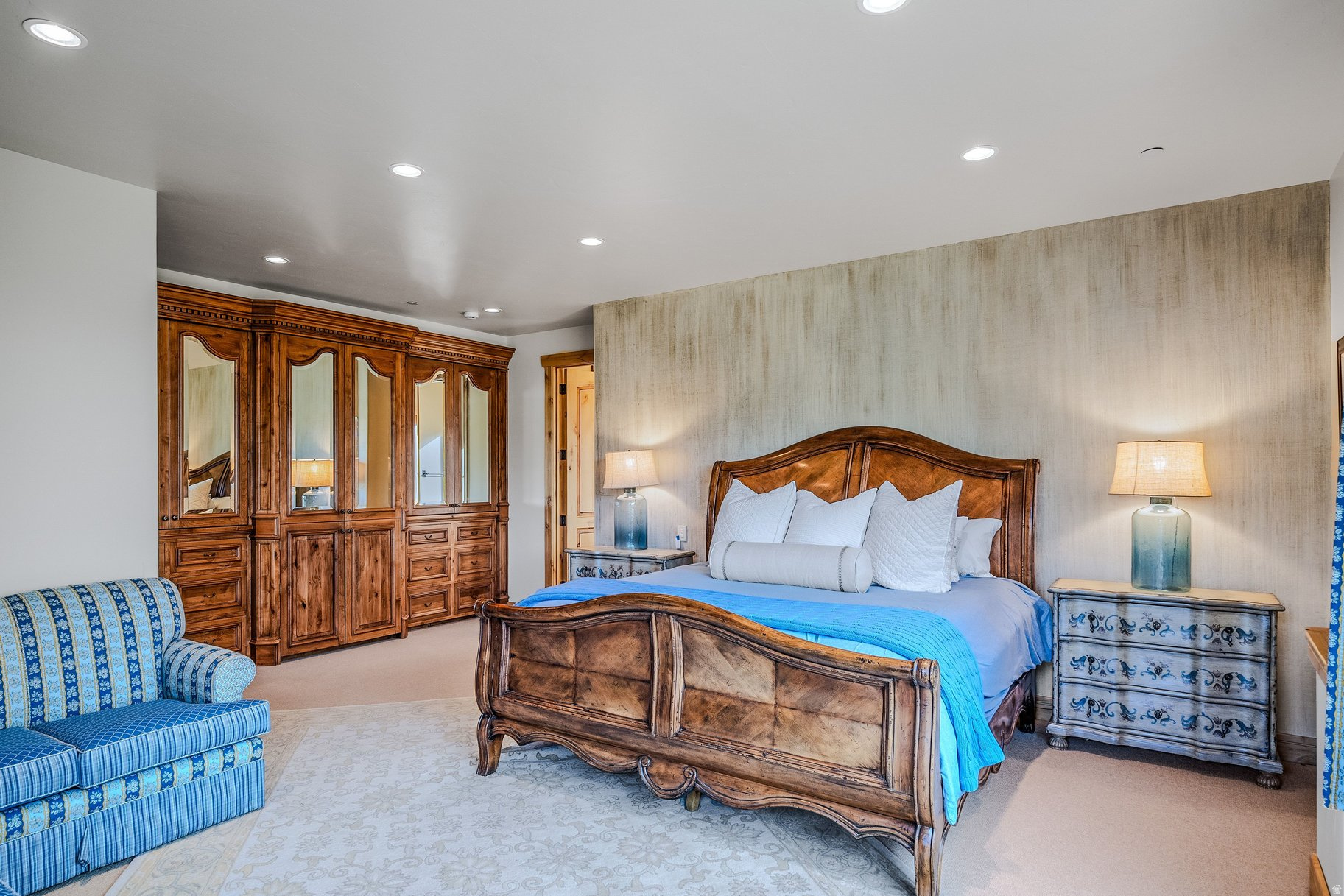 main property photo 54