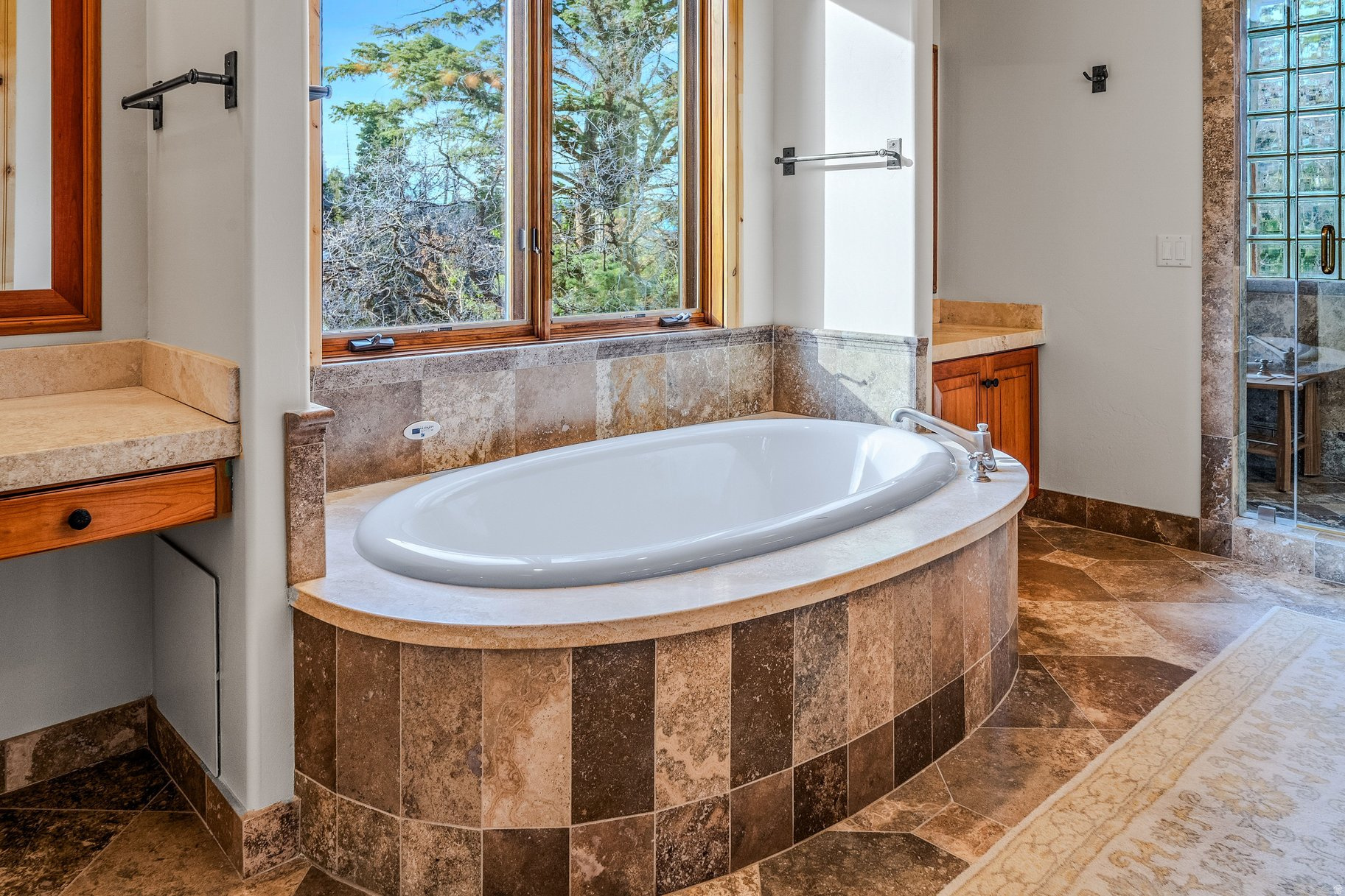 main property photo 59
