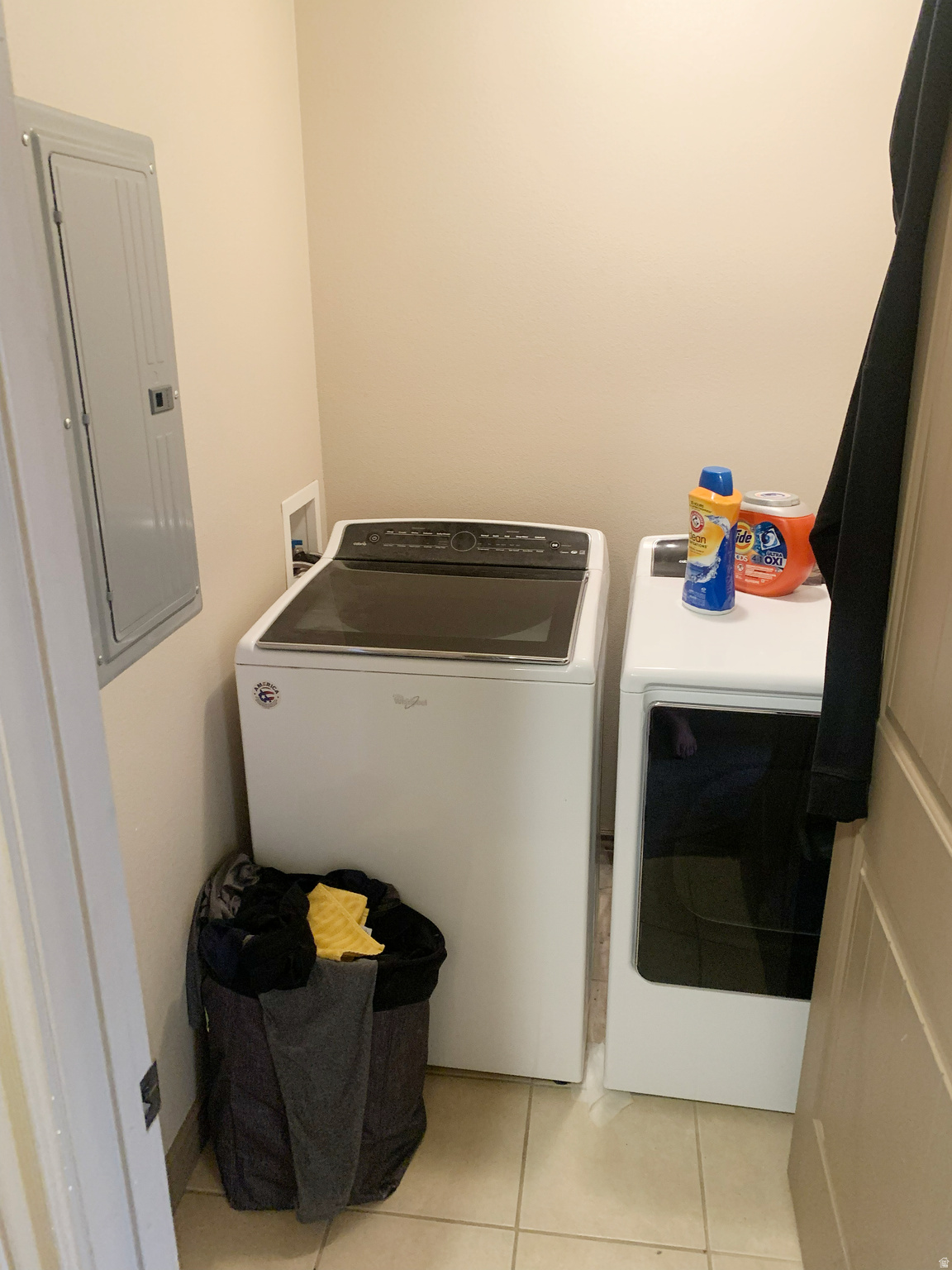 main property photo 10