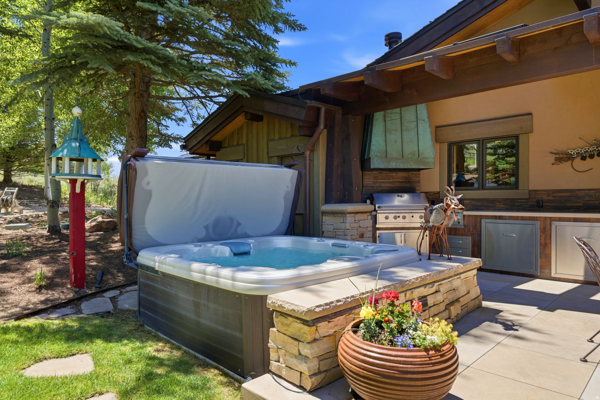 main property photo 70