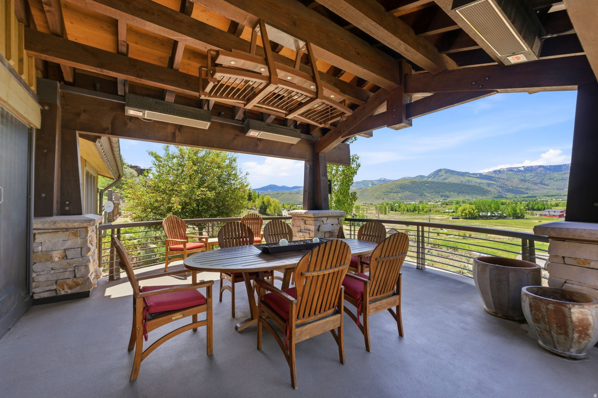 main property photo 90