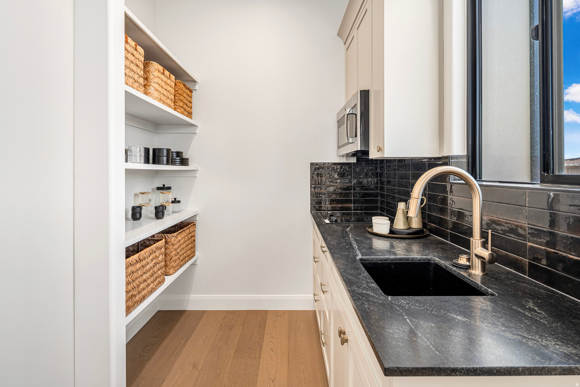 main property photo 72
